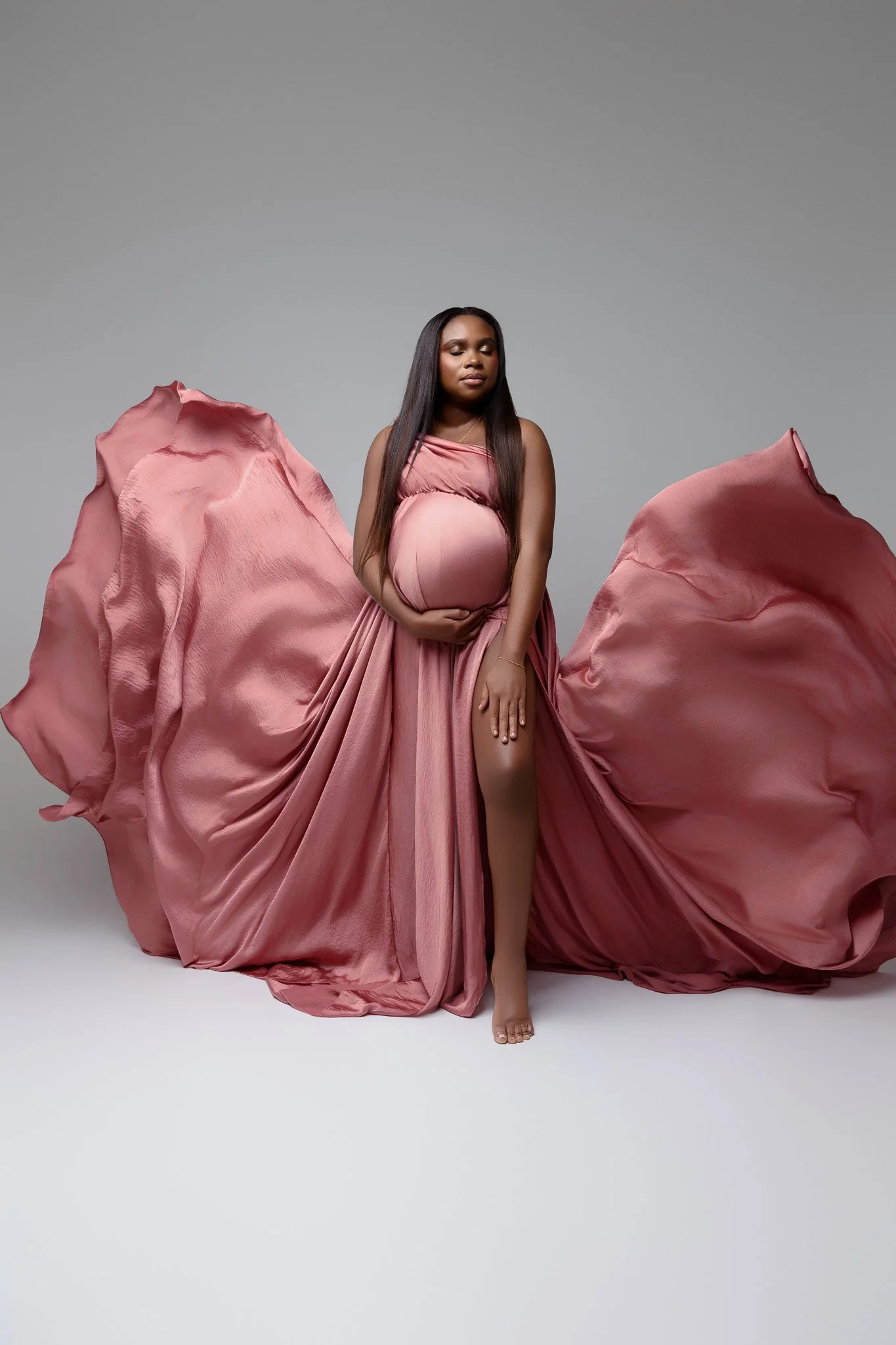 Studio Maternity Photographer in Atlanta, Georgia