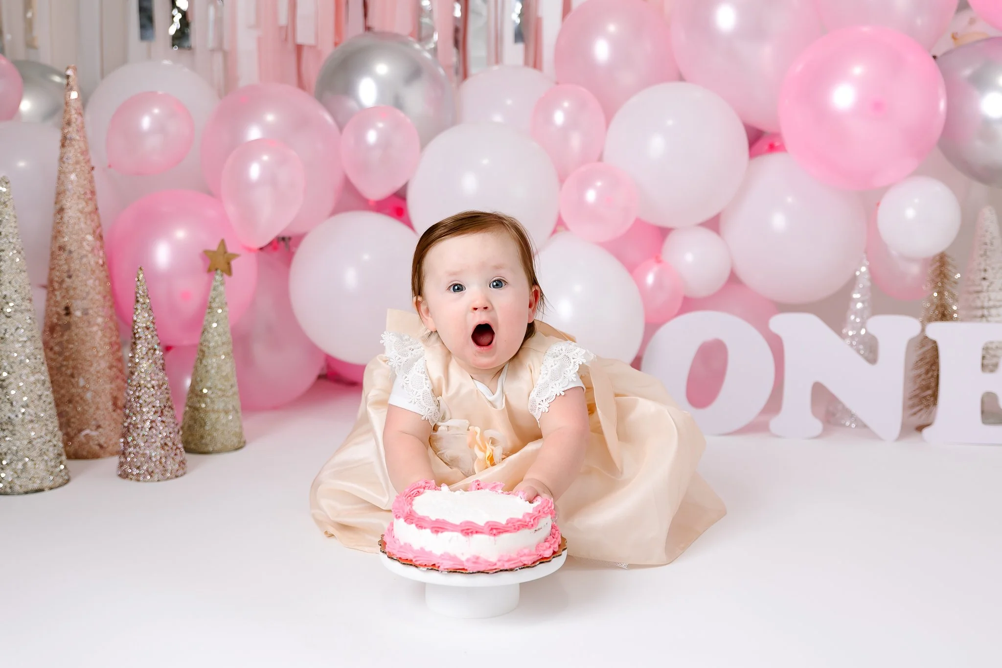 Atlanta Milestone Photographer, Family Photography, Atlanta, Hiram, Marietta, Cobb County, Maternity, Photographer, baby, milestones, backdrop, studio, photoshoot, session, cake smash