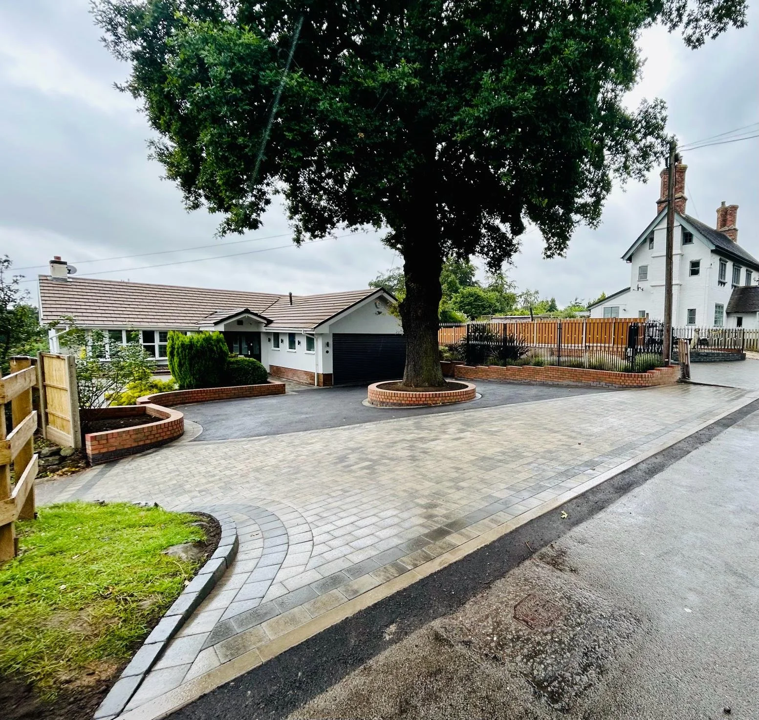 WhatsApp Image 2024-03-25 at 16.42.00.jpeg