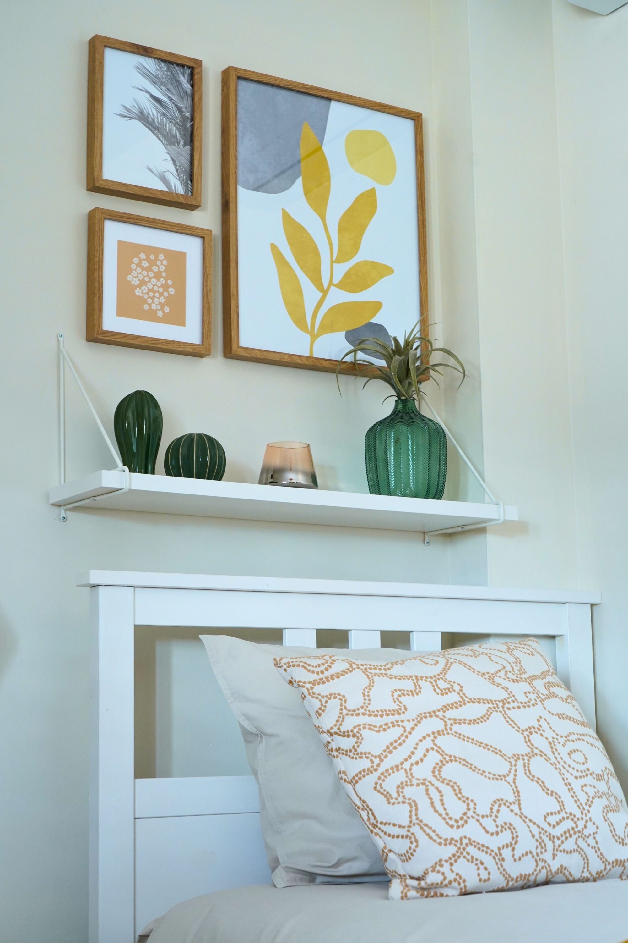 MM1 Yellow bedroom vertical 1.jpg