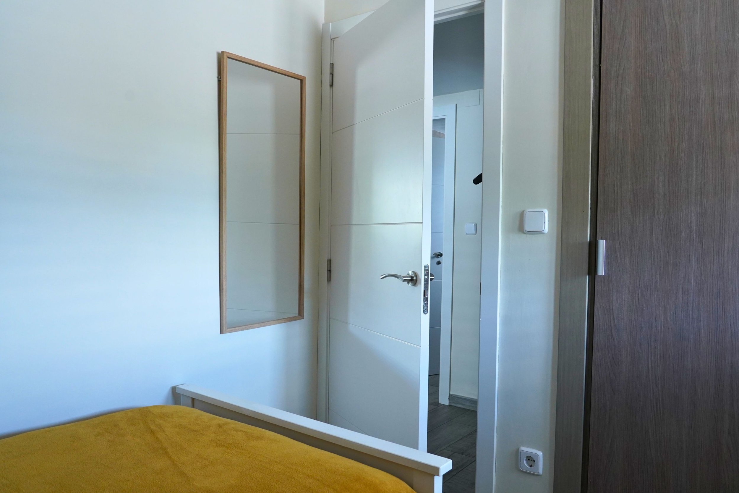 MM1 Yellow bedroom horizontal 9.jpg