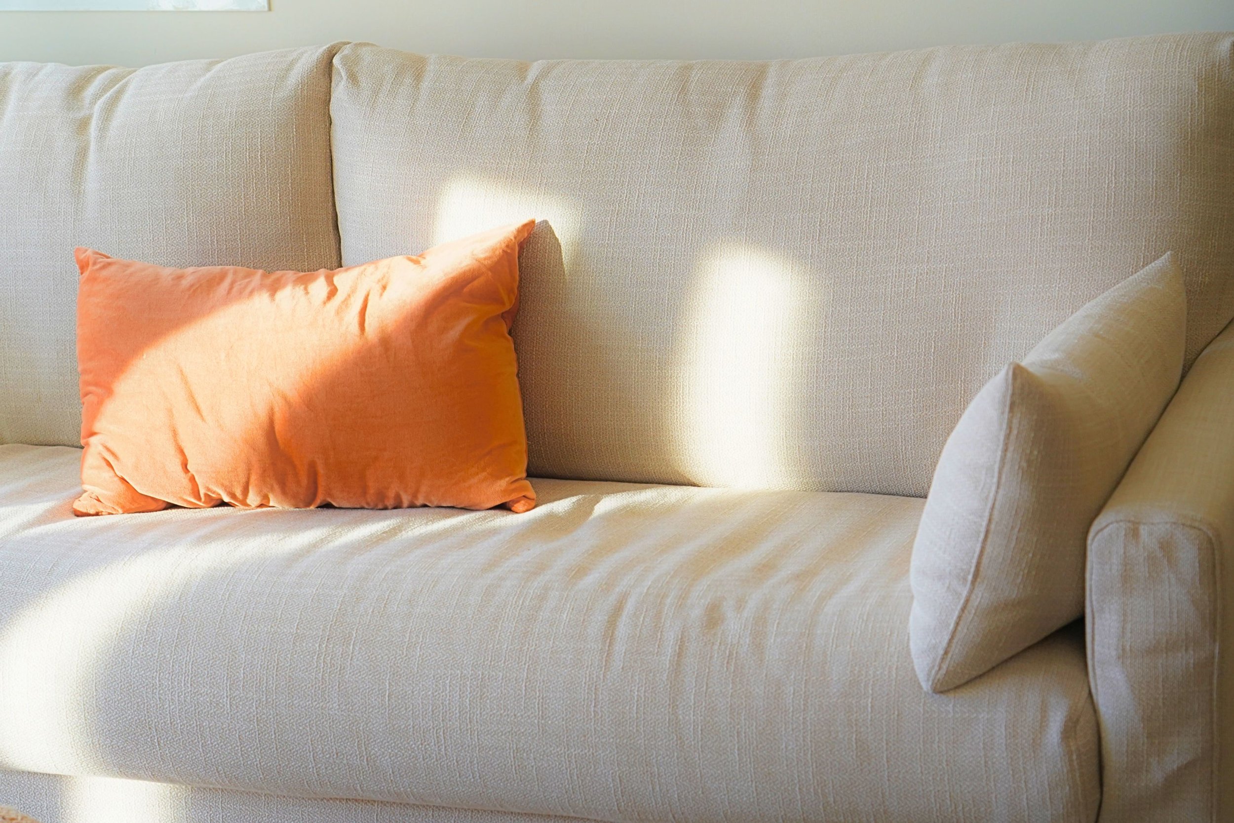 MM1Living Room horizontal 10.jpg