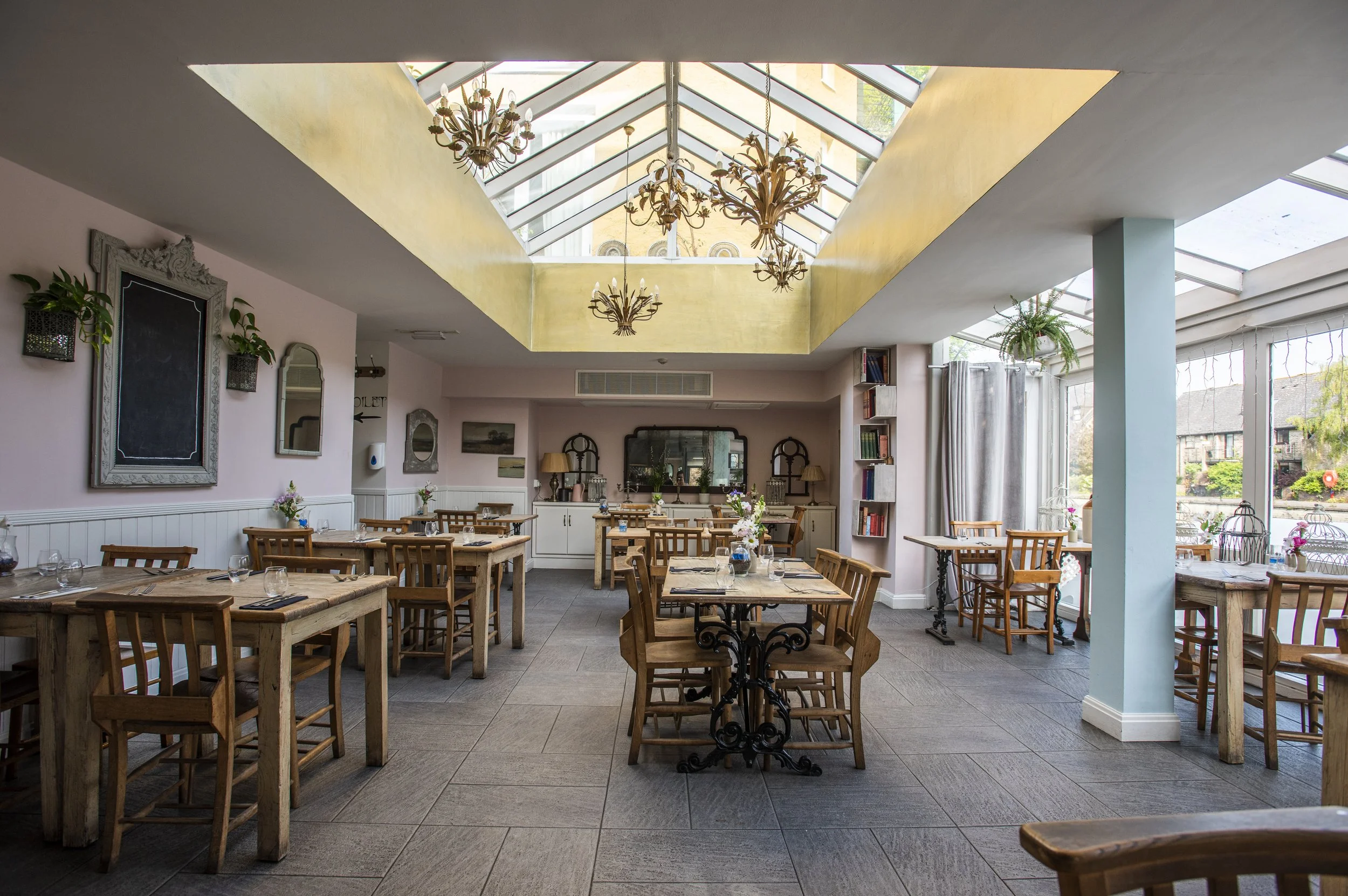 Main Restaurant.jpg