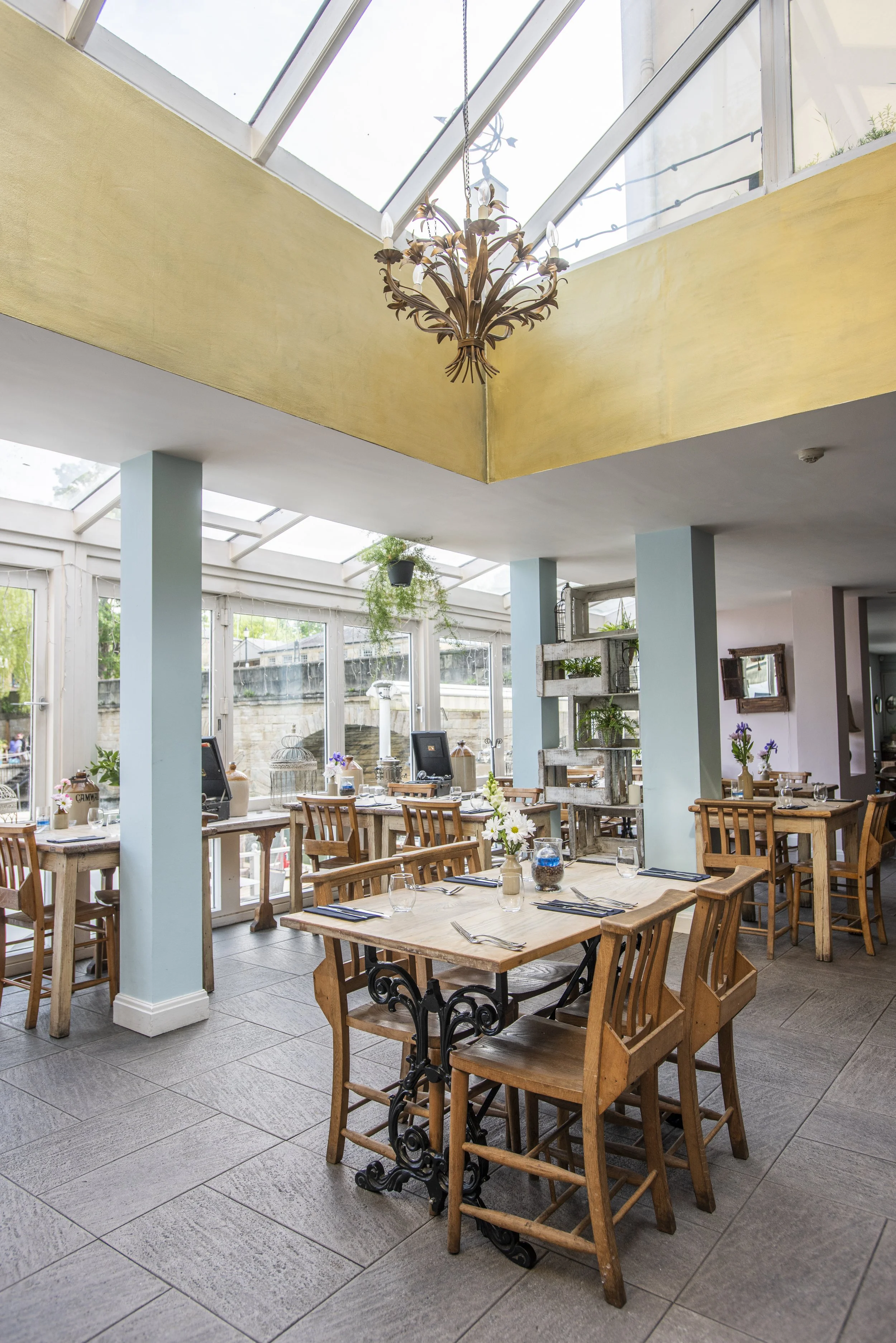 MainRestaurant (3).jpg