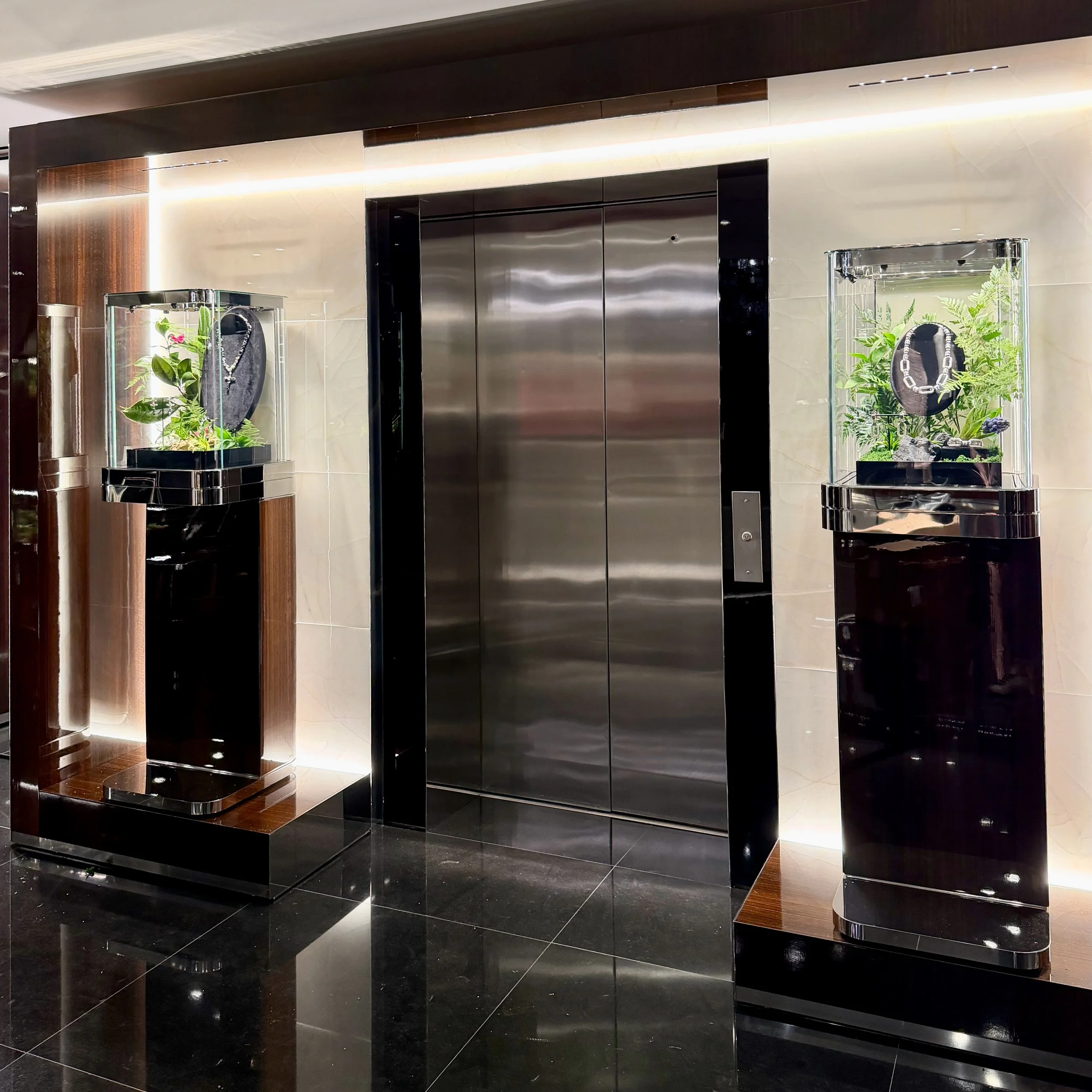 Real greenery installation for Dolce & Gabbana Jewelry at the Madison Avenue boutique in New York