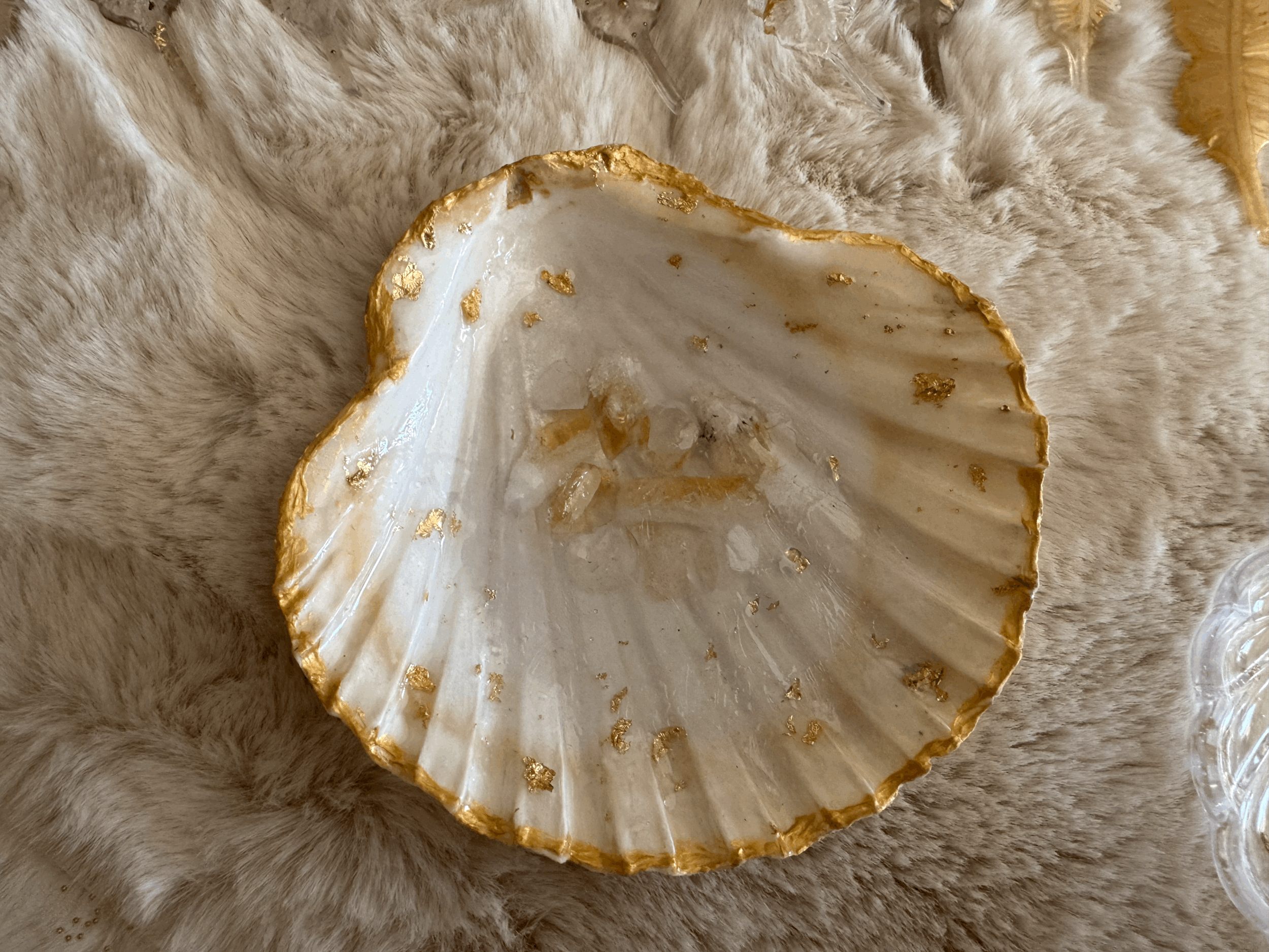 Coquille Saint Jacques Citrine et Cristal de Roche Feuille d'Or
