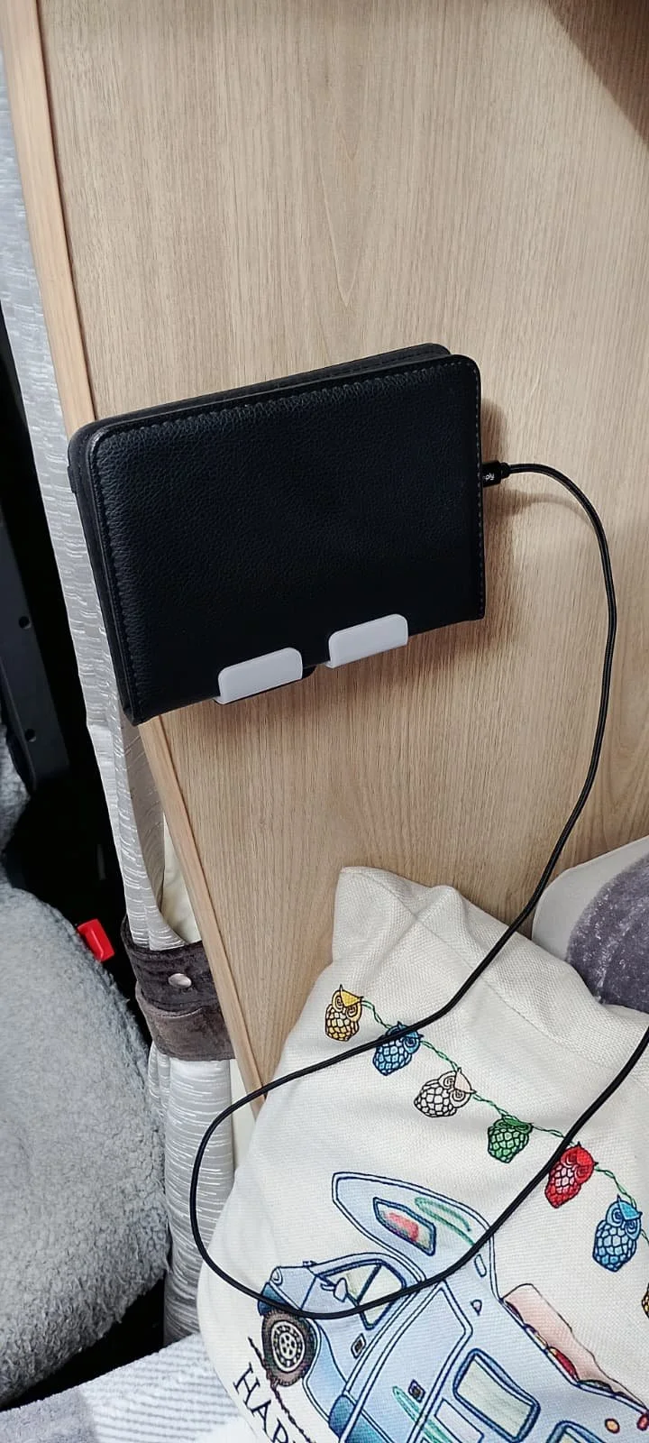 Handyphone b.jpeg