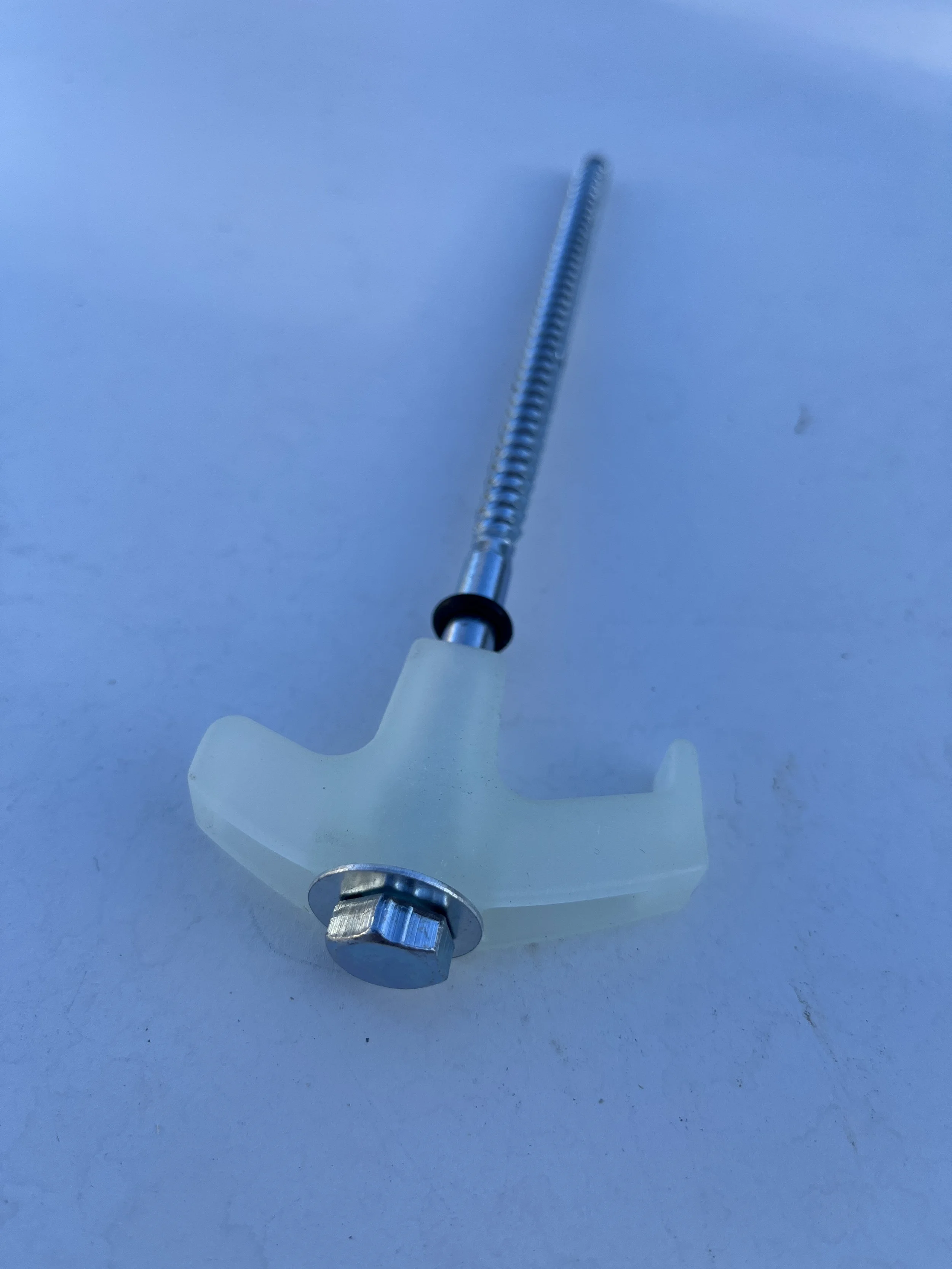 "Glow In The Dark" Screw Pegs