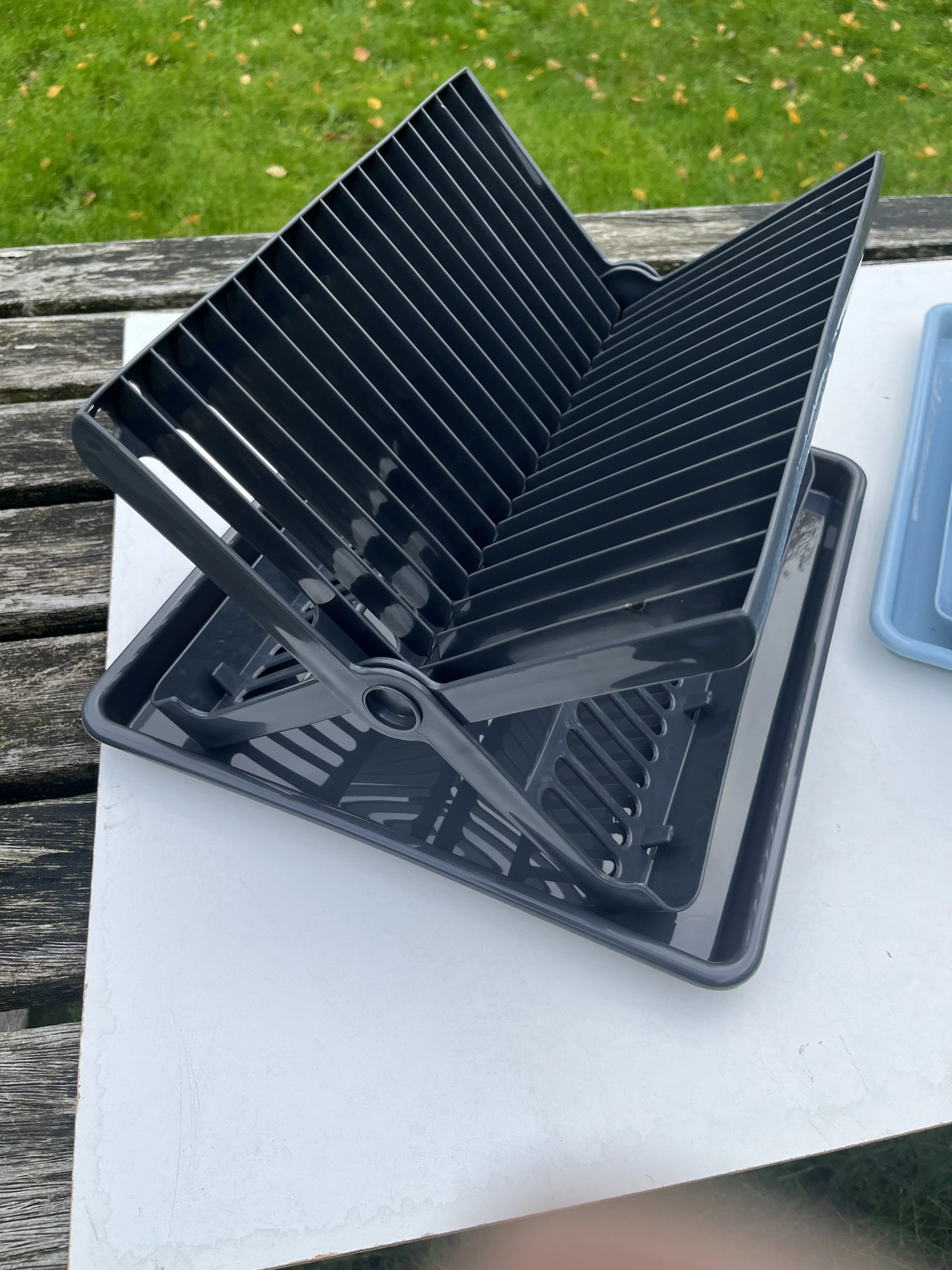 363 folding drainer with tray h.JPG