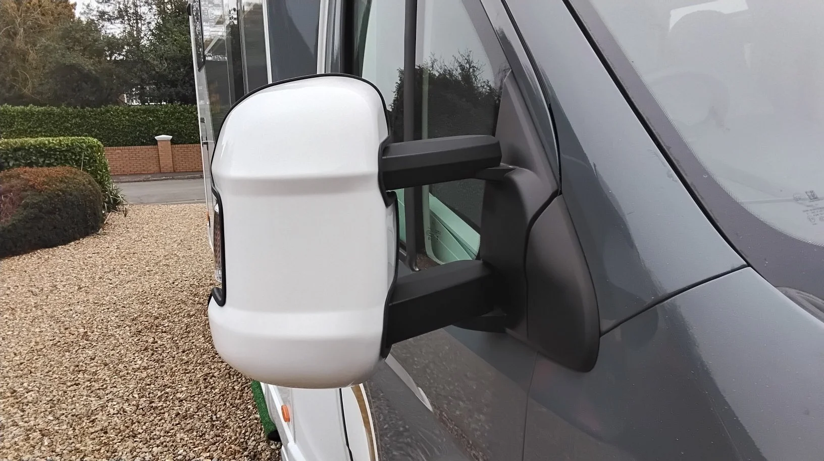 New White Long Arm Mirror a.jpg