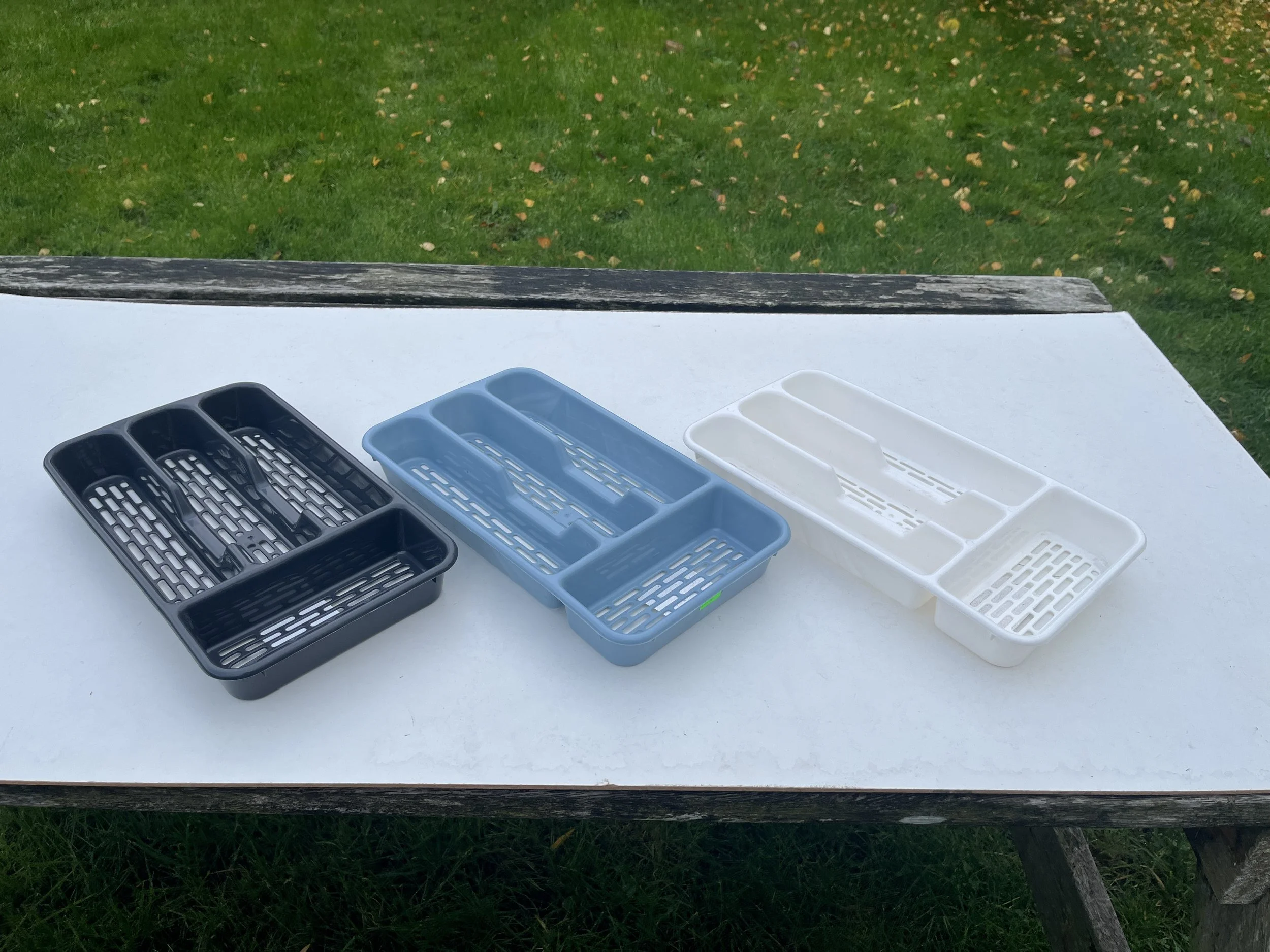 362 Small Cutlery Drainer Tray c.JPG