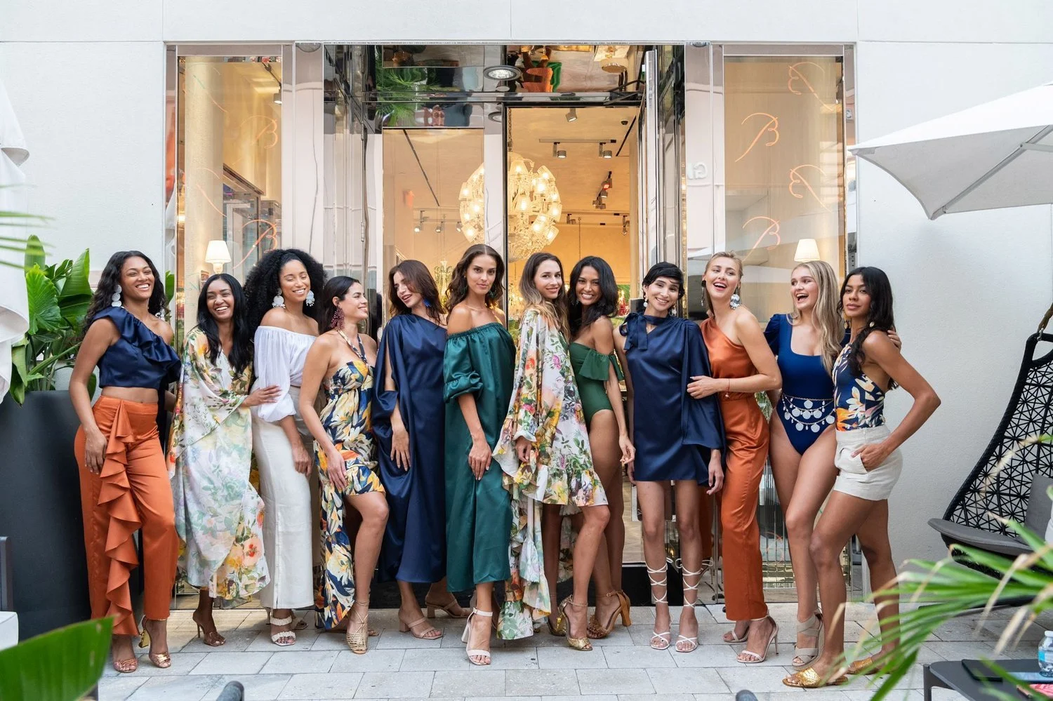 OCHIE RESORTWEAR 2022