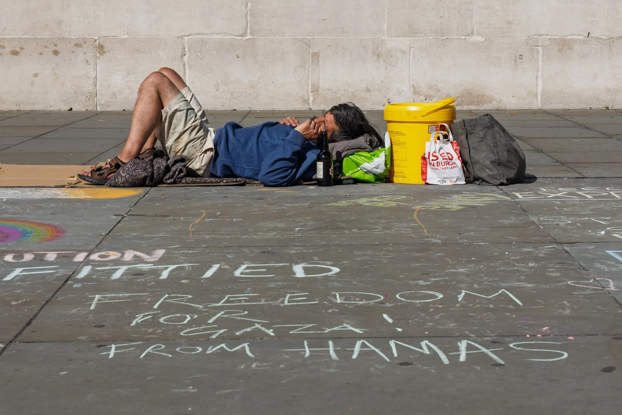 Grafitti guy-1-2.jpg