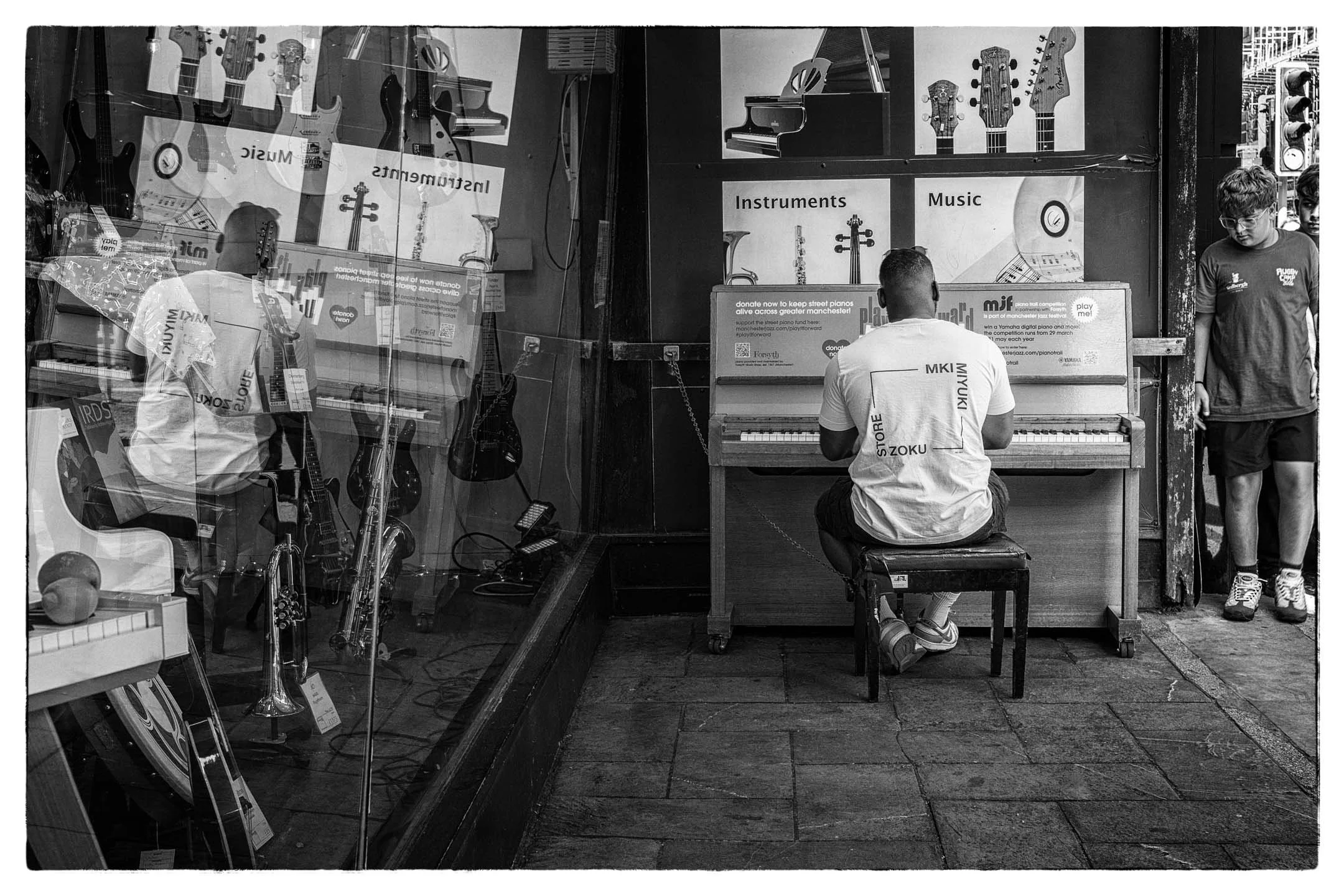 Piano on the street being played