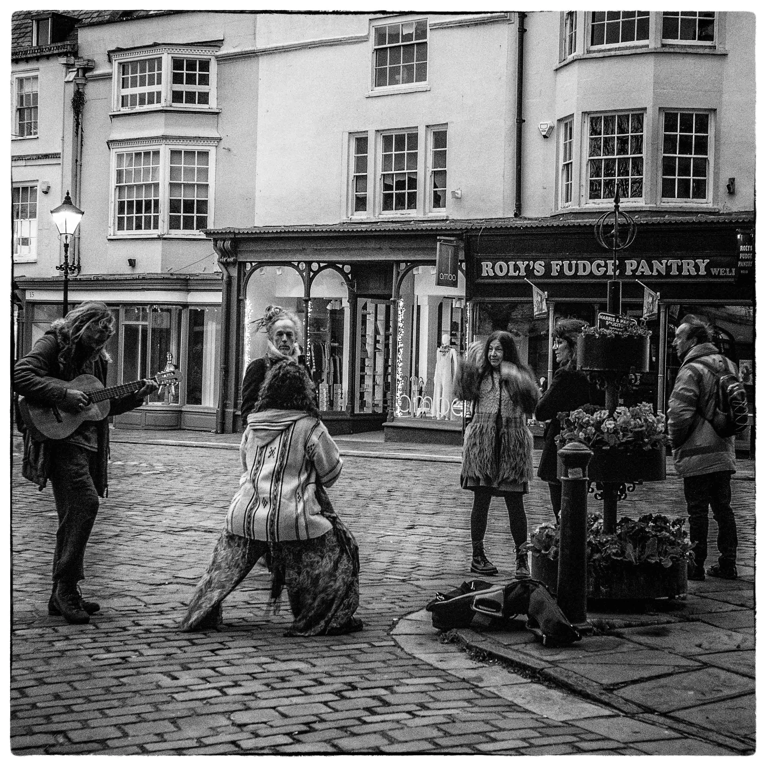 Walking in Wells-9.jpg