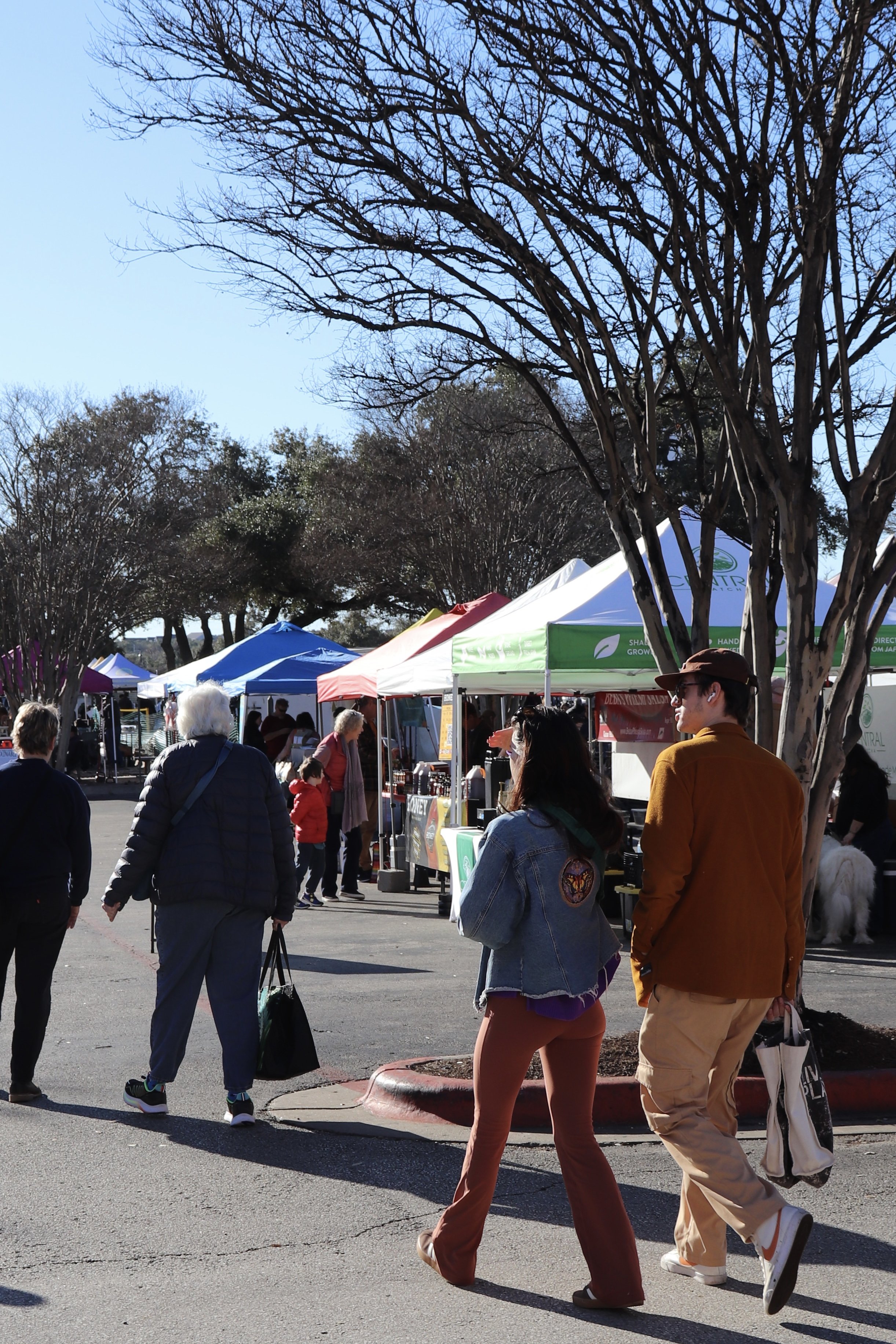 TFM_feb1_bellmarket_couple.jpeg