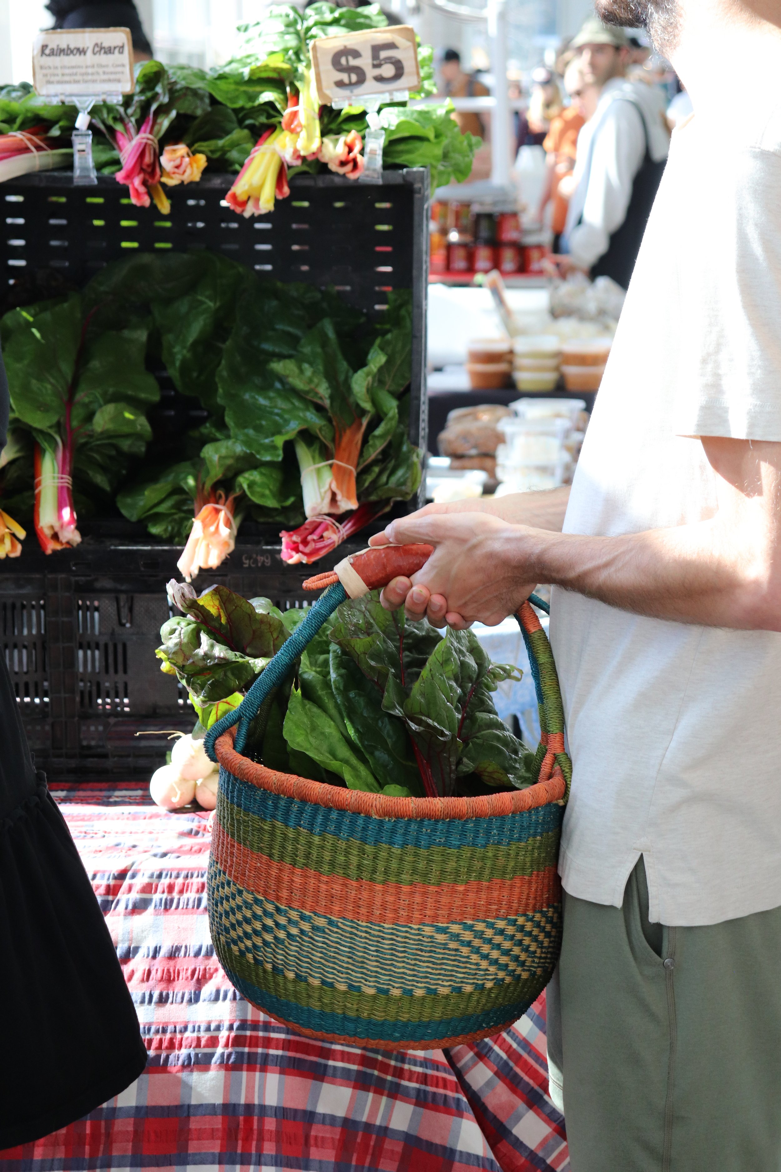 Mar2_emadiacresfarm_shopper.jpeg
