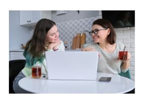 What Does a College Consultant Do? A Guide for Families Weighing Whether to Hire One