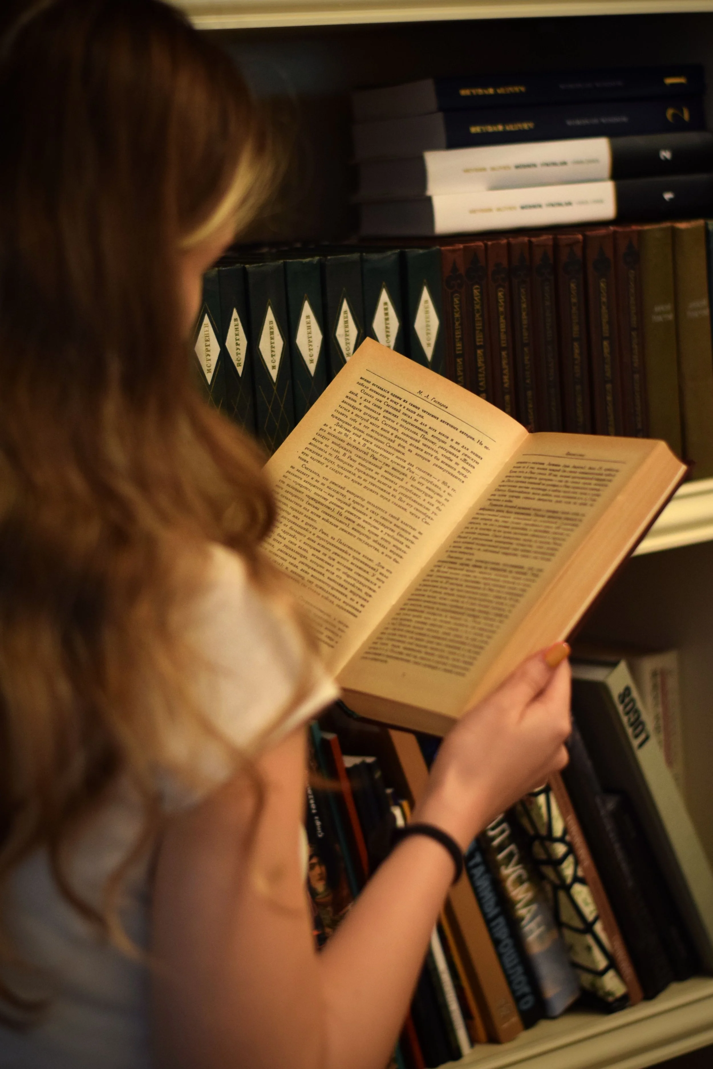 Bridging Storytelling and Learning