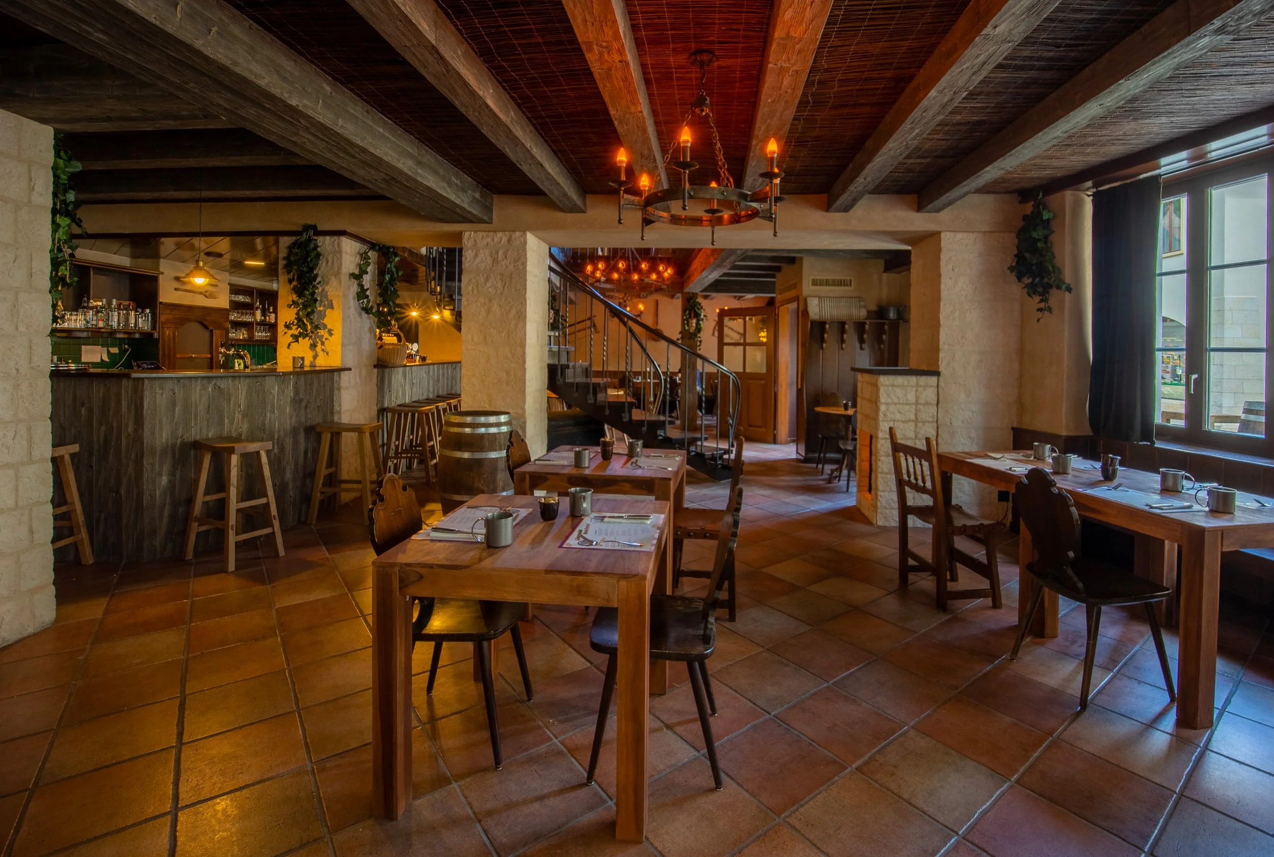 Restaurez-vous à la pastaverne à Saint-Ursanne au Peanut Medieval