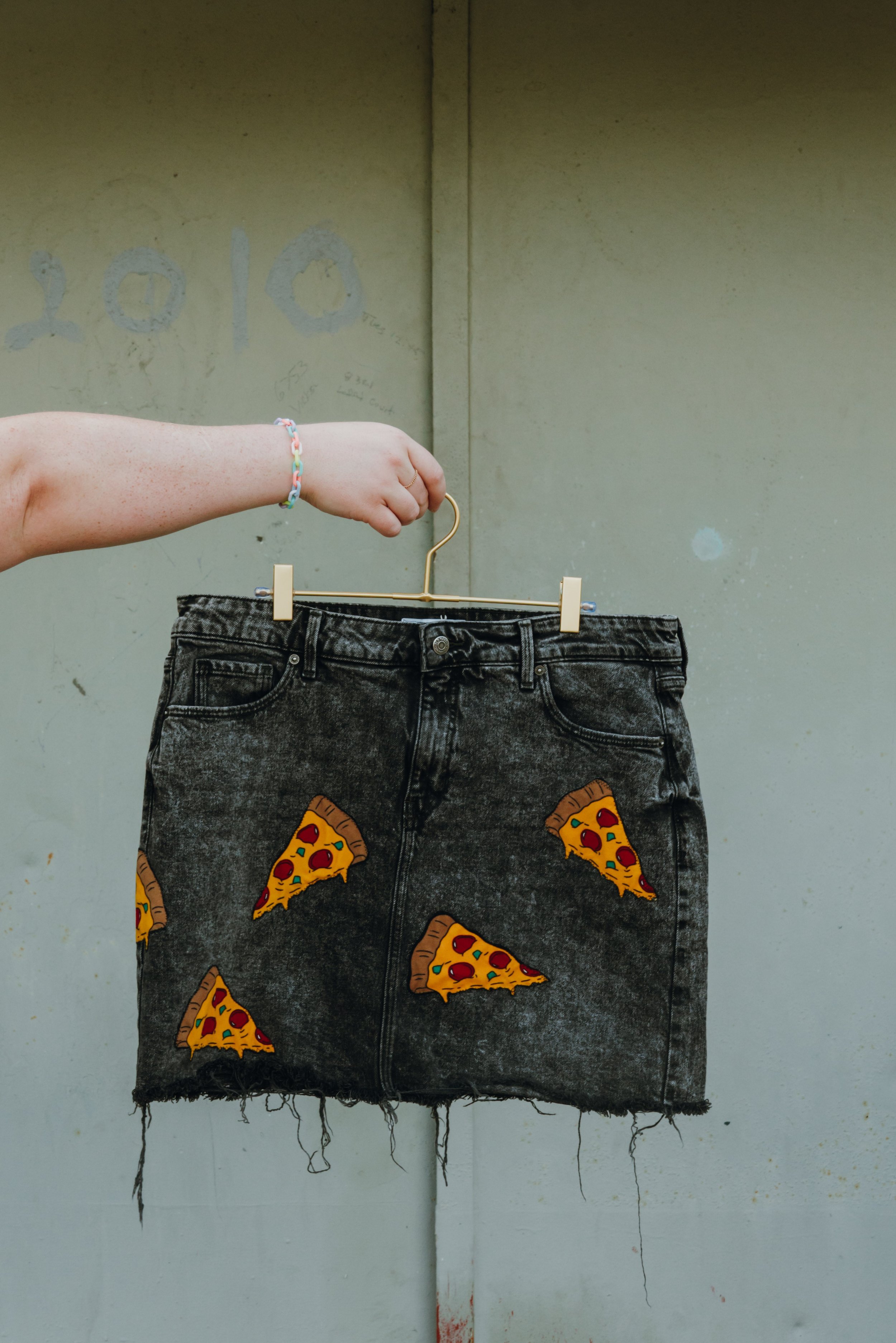 grab a slice front .jpeg