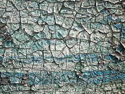 Aligatoring. Caused by expansion and contraction of the paint layers from temperature fluctuation.