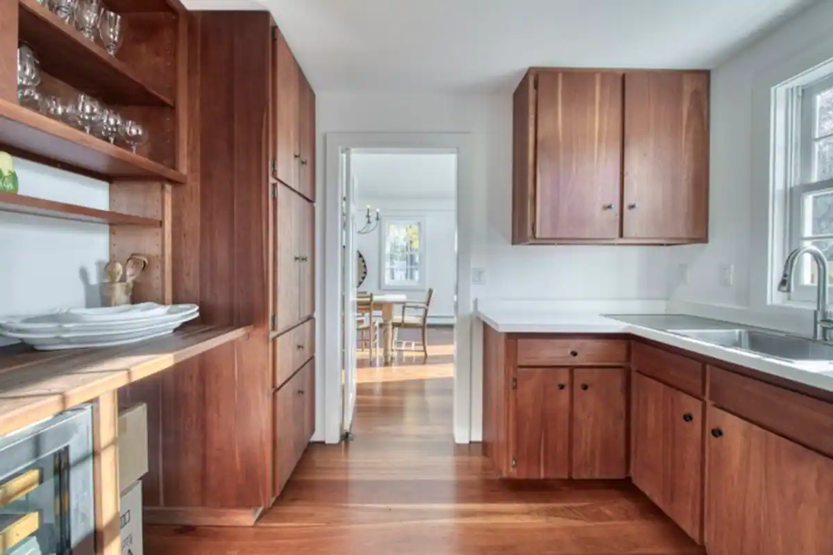 Kitchen & Butlers Pantry