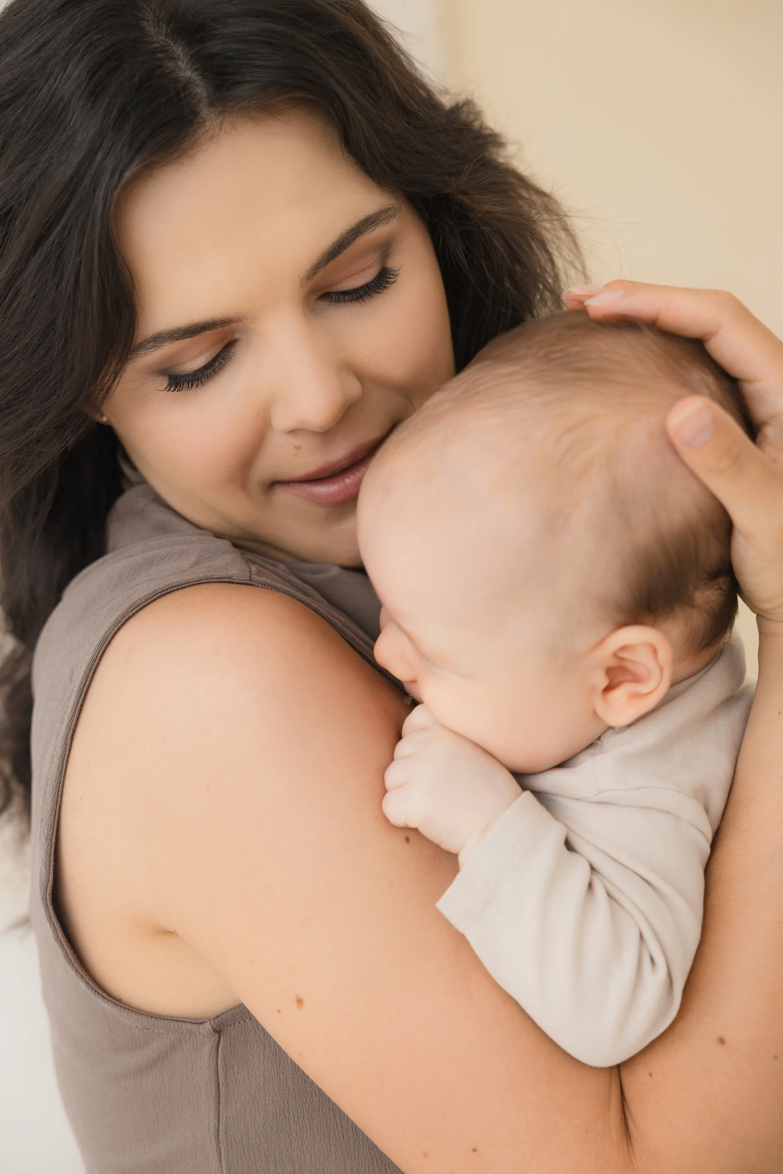 2026_07_LucieBasniar_Hanka&Petr newborn_highres--19.jpg