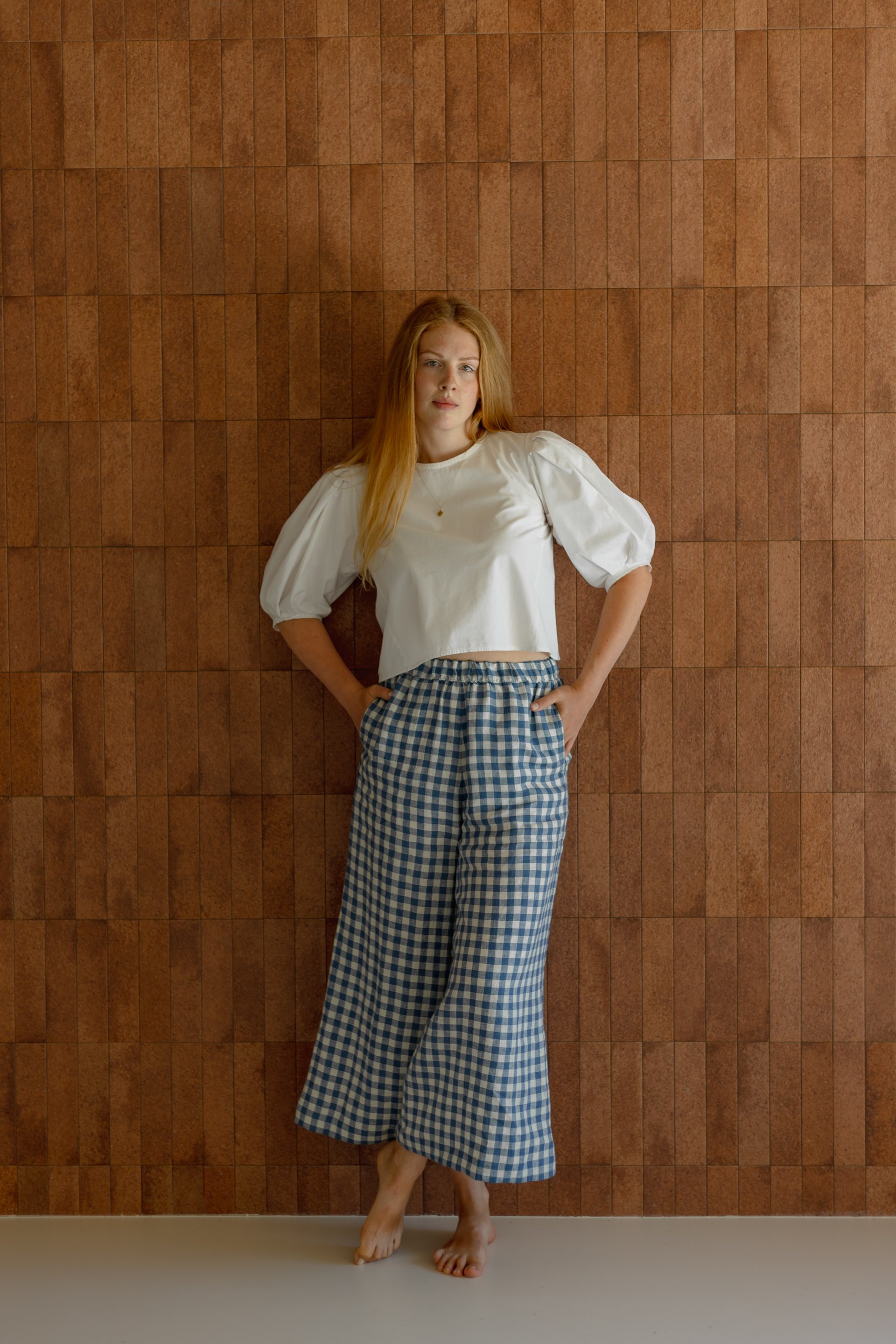 Fashion fotografie focené v rámci workshopu s fotografkou Barborou Gájovou pro českou módní značku Jolijoli