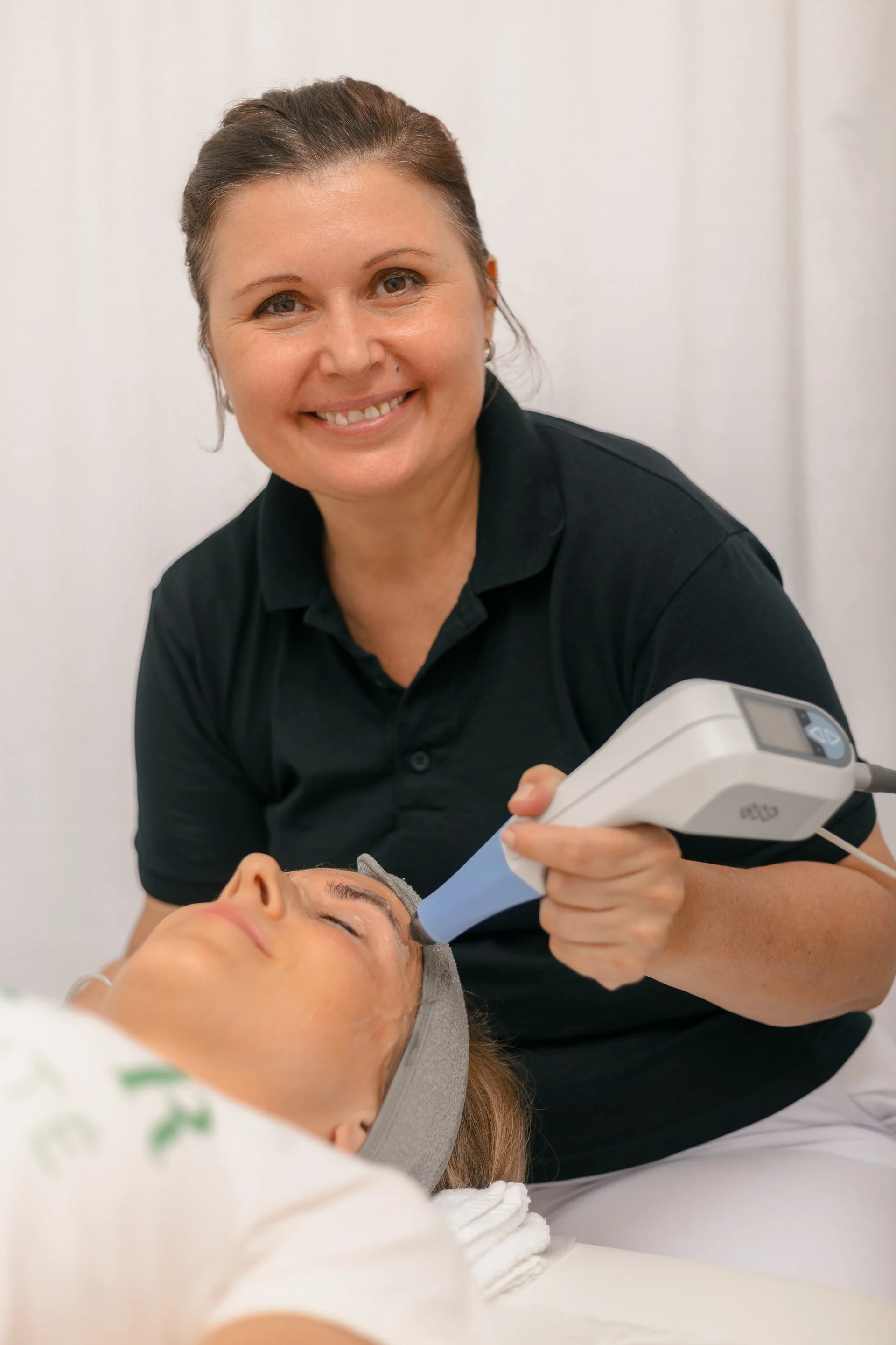 Brandové focení na web a sociální sítě kosmetického salónu Edenio v Praze.