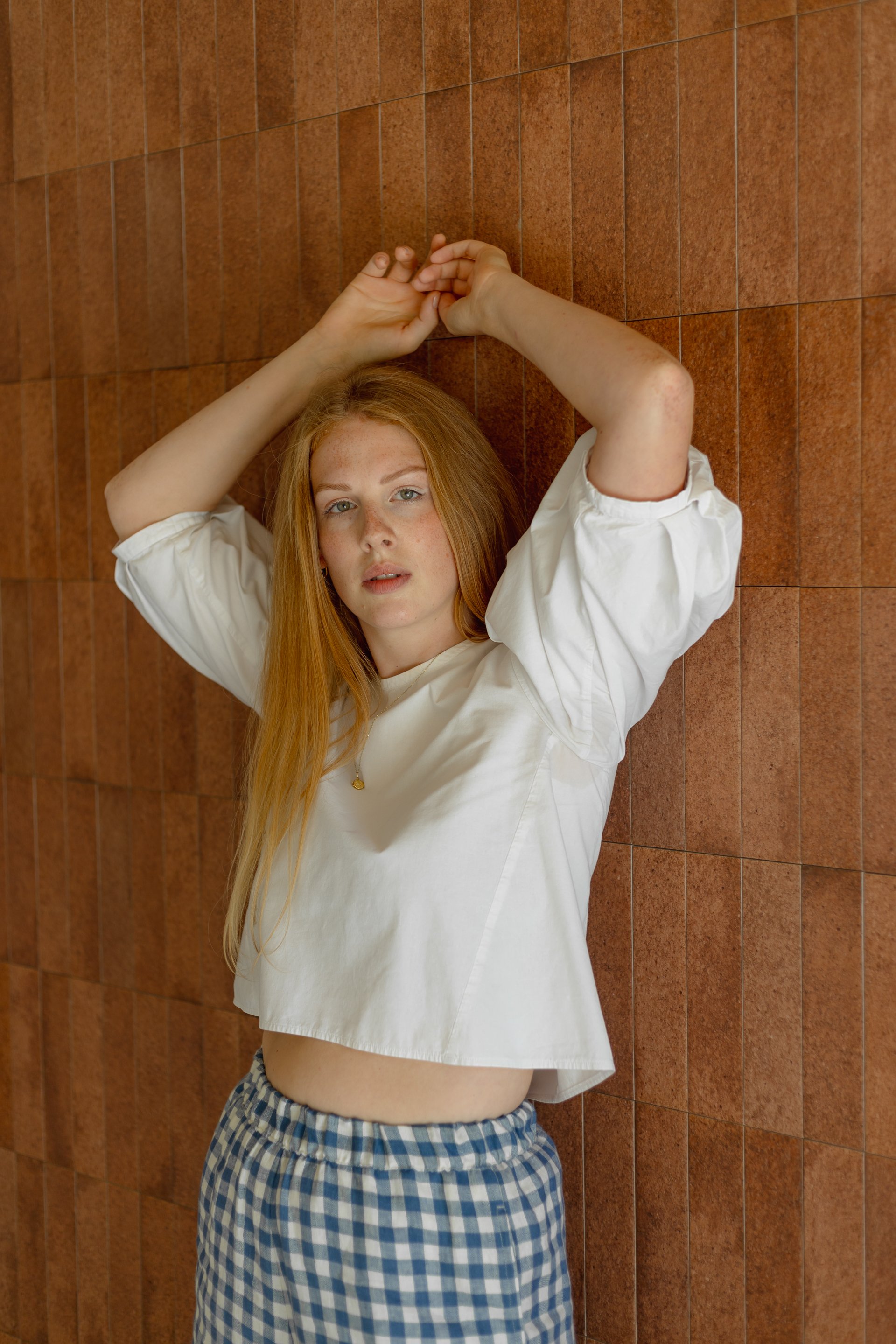 Fashion fotografie focené v rámci workshopu s fotografkou Barborou Gájovou pro českou módní značku Jolijoli