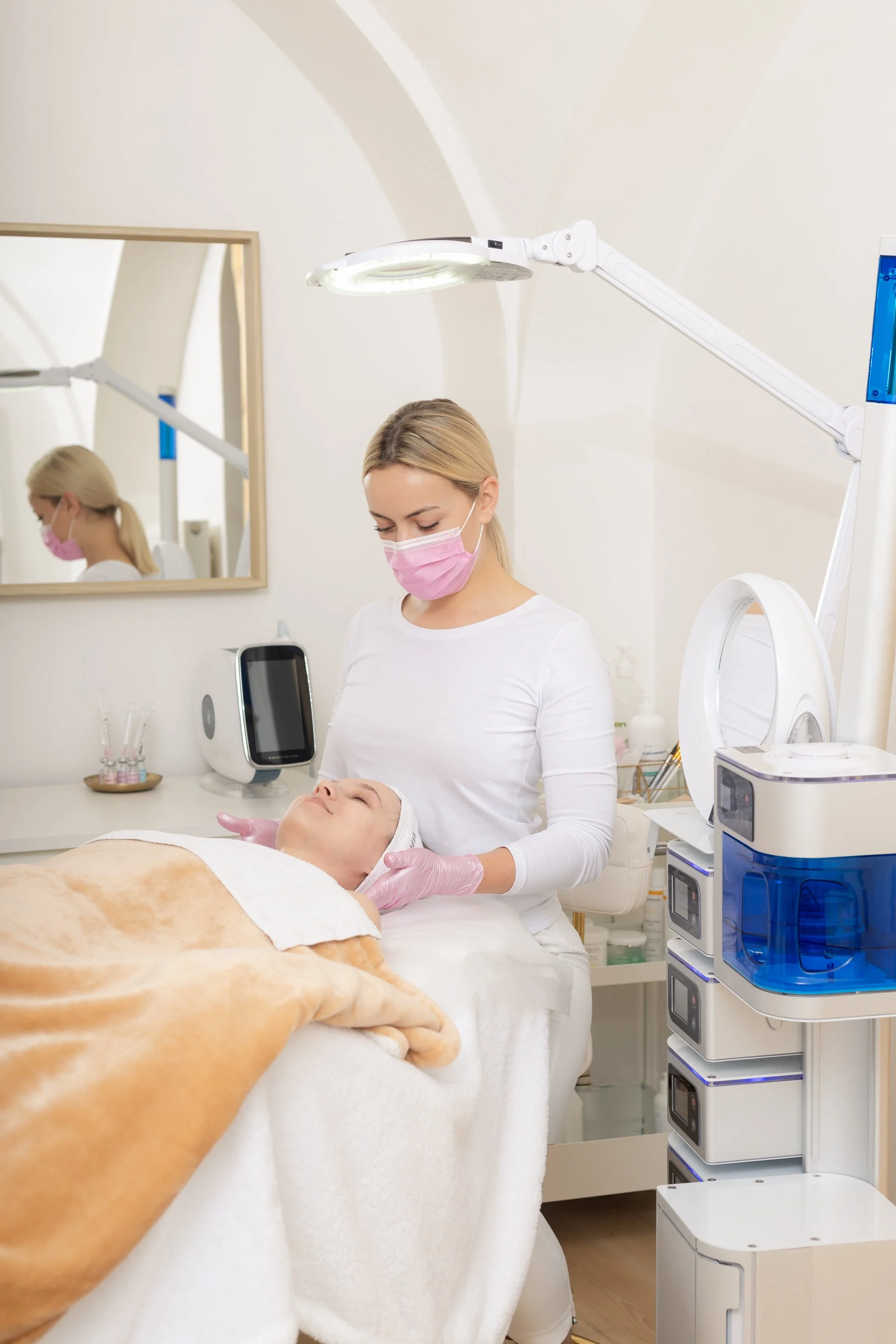 Brandové focení na web a sociální sítě kosmetického salónu Mon reve ve Slaném.