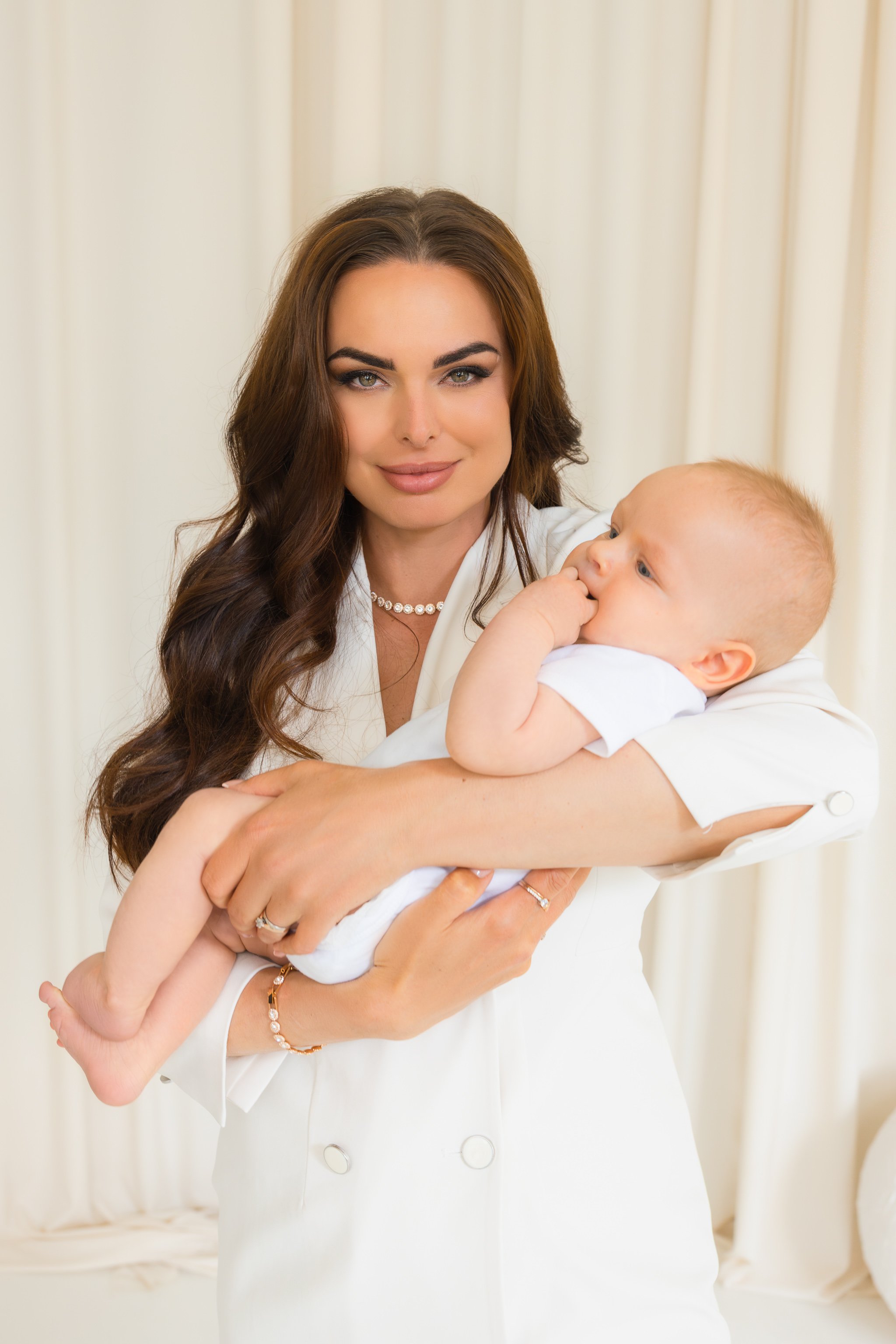 2026_05_LucieBašniar_Petruska&DanSpoko_Newborn--41.jpg