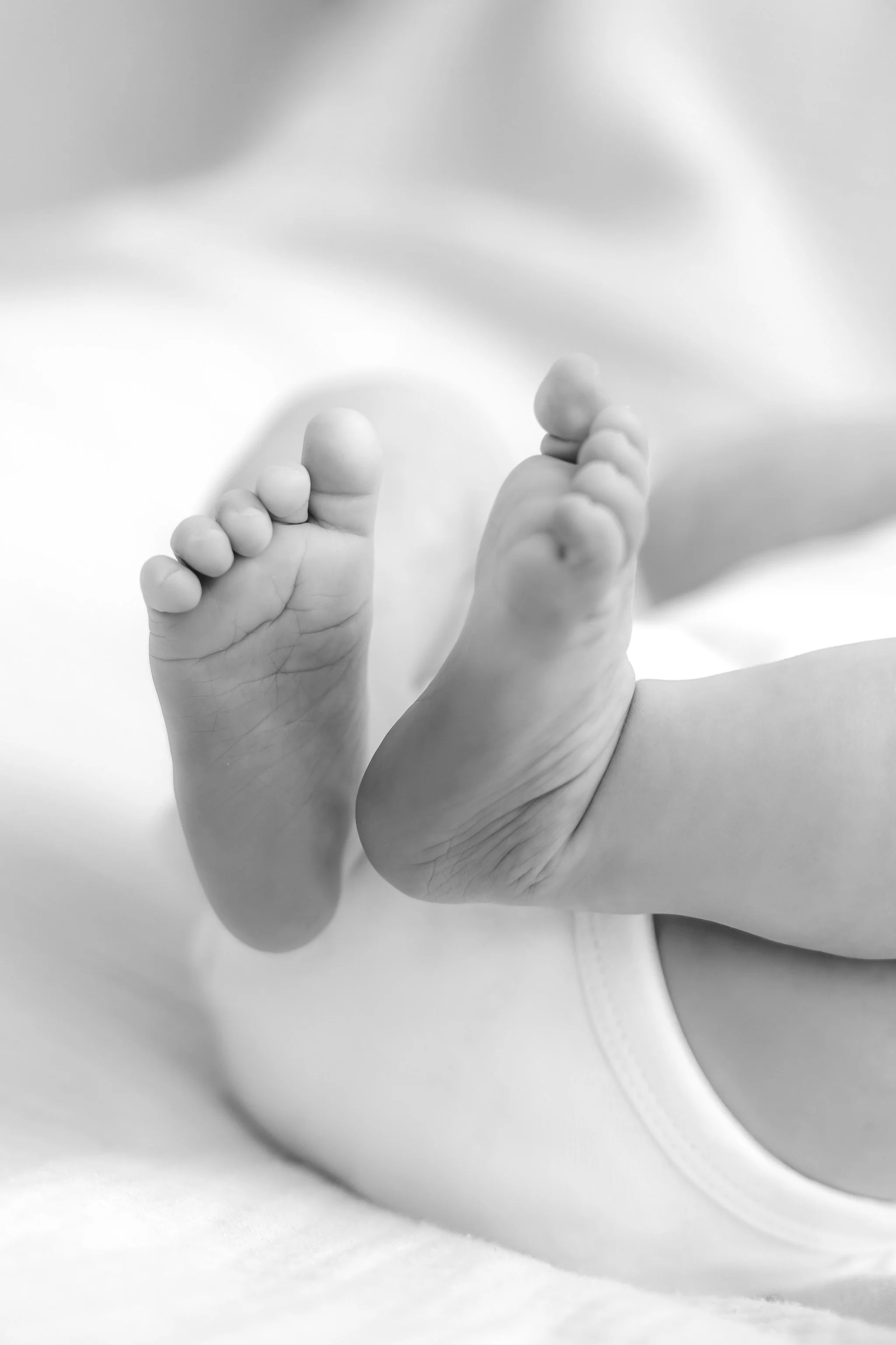2026_05_LucieBašniar_Petruska&DanSpoko_Newborn--6.jpg