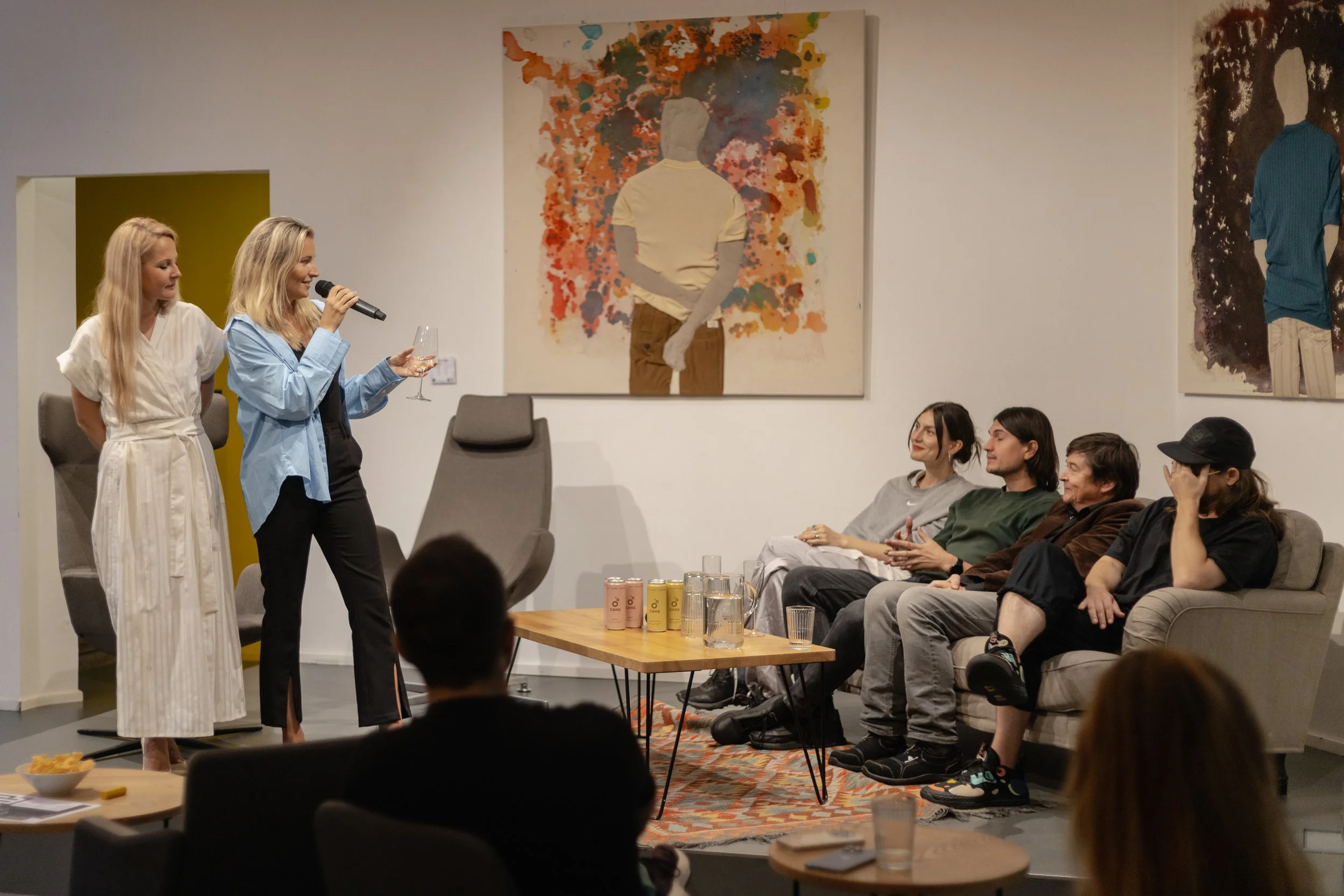 Focení eventu - zahájení vernisáže projektu Opero Art Part Club v Praze.