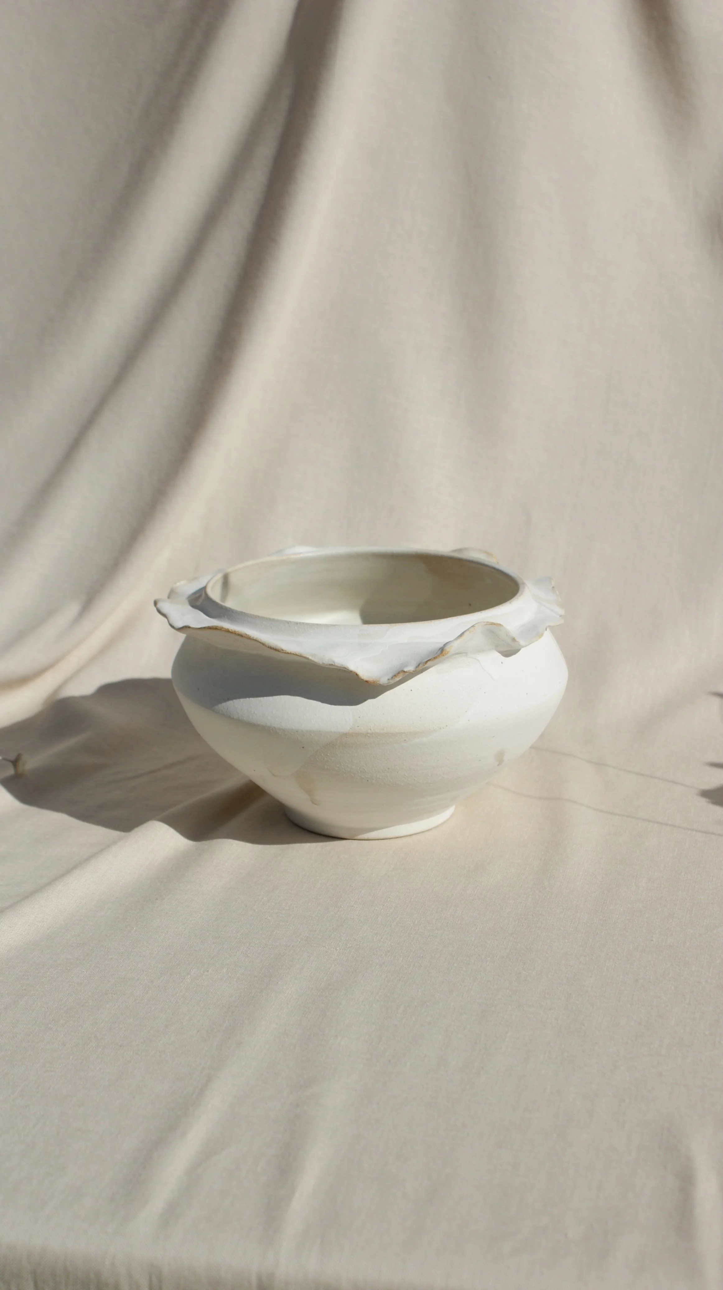 Rounded White Ruffle Vase (Made-to-order)