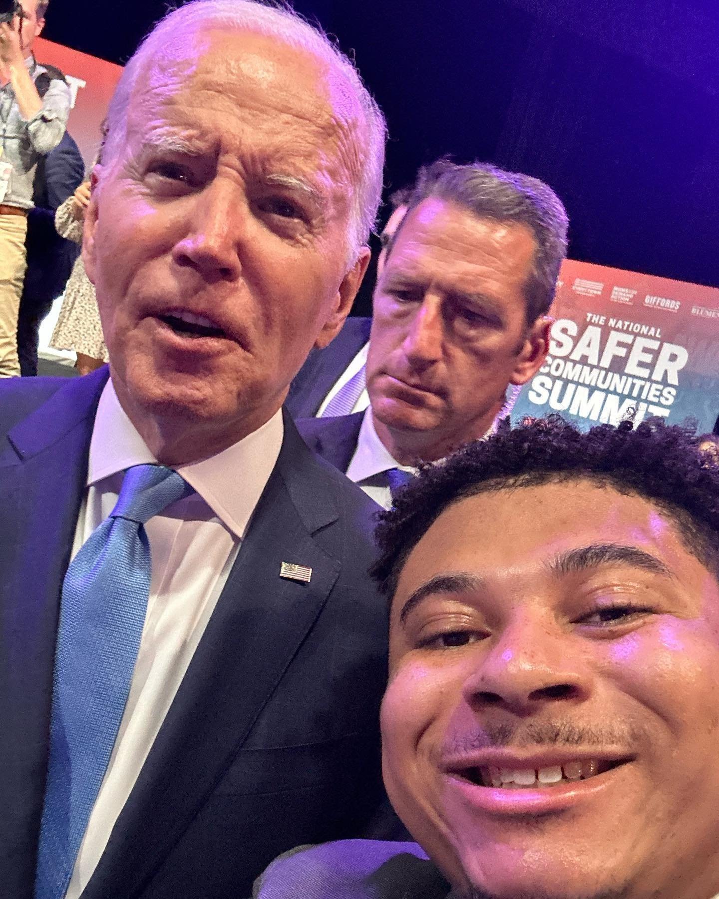 Amazing event at the first National Safer Communities Summit! I got the opportunity to meet and take a picture with the President Biden. 

I also had the opportunity to meet other leaders and lawmakers like Congresswoman Jahana Hayes,  Congresswoman 