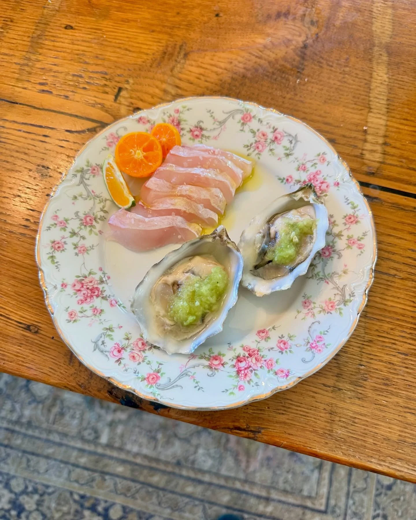 This week in food&hellip;
1. Exceptionally fatty Vermilion caught by @bailey_raith 
2. Stone Pot Rice 
3. &ldquo;Turkey Sandwich&rdquo; for your babe 
4. The perfect sandwich @maisonmatho 
5. Summer tomatoes meet fall fris&eacute;e 
6. Amazing pink g