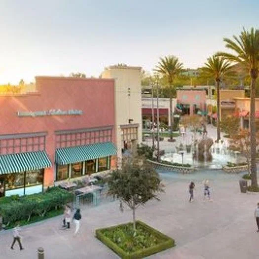 Shopping at The Oaks and Janss Marketplace in Thousand Oaks