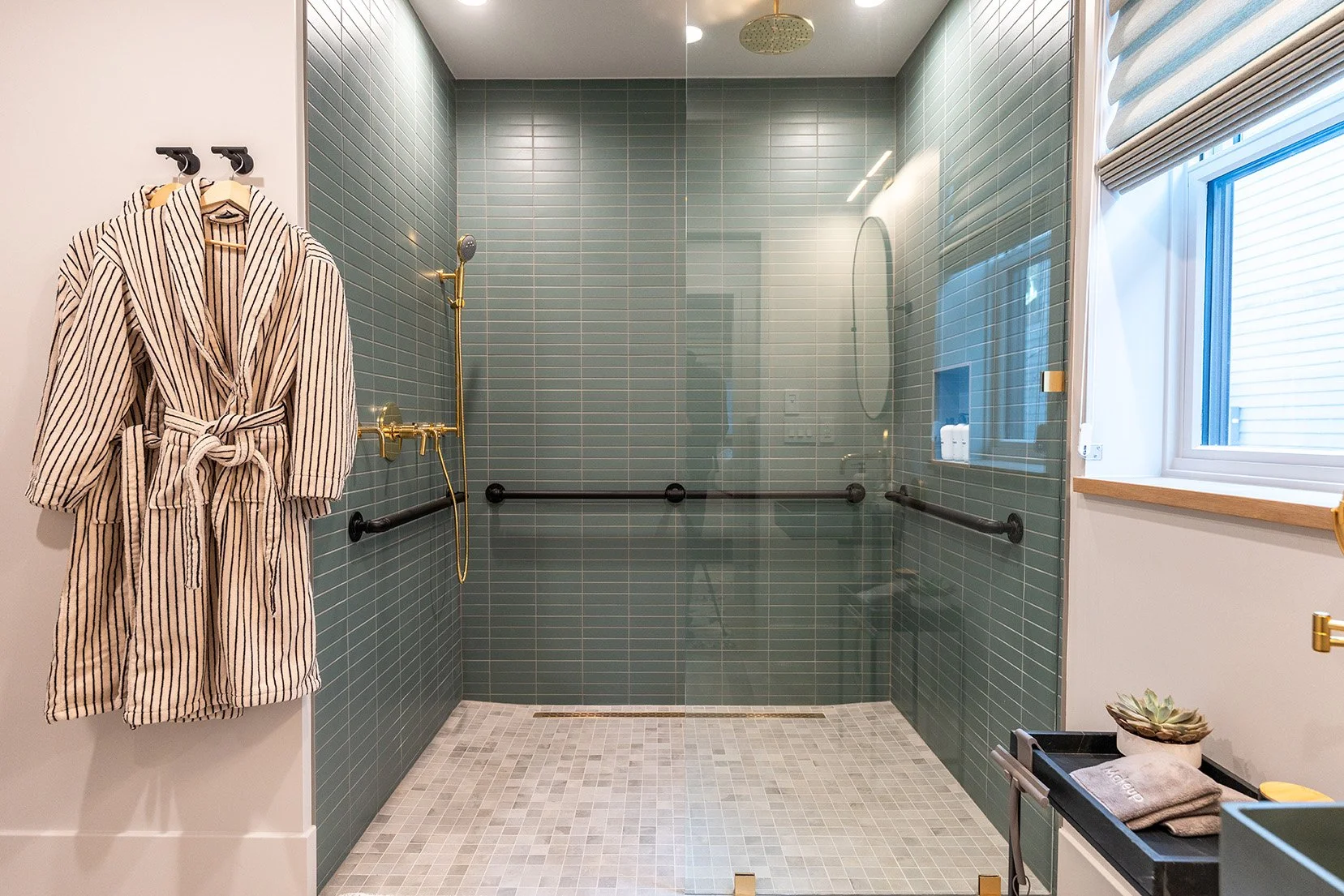 OUTPOST INN -7 of 54.jpg