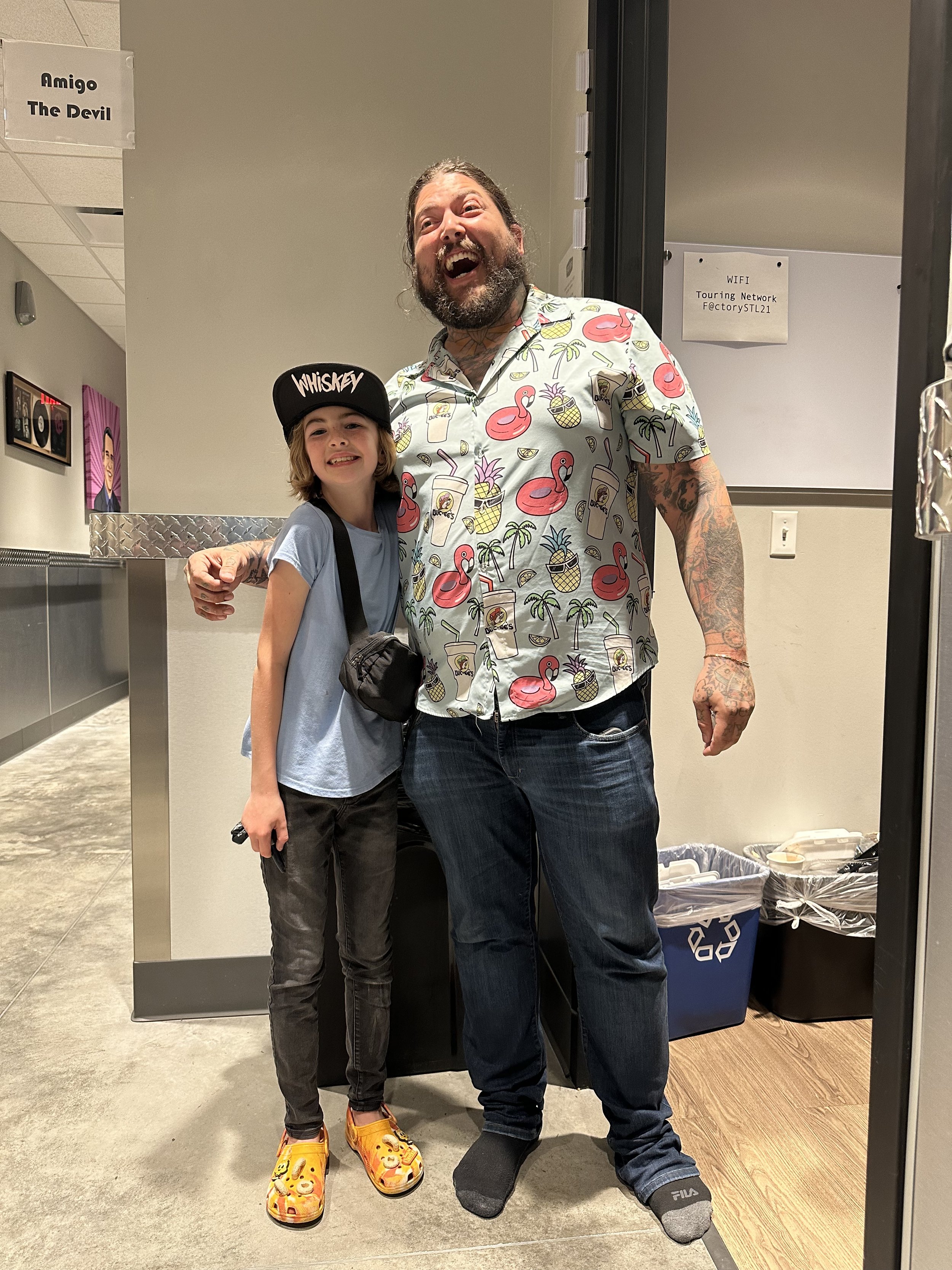 2023-05-12 23.49.35.jpg