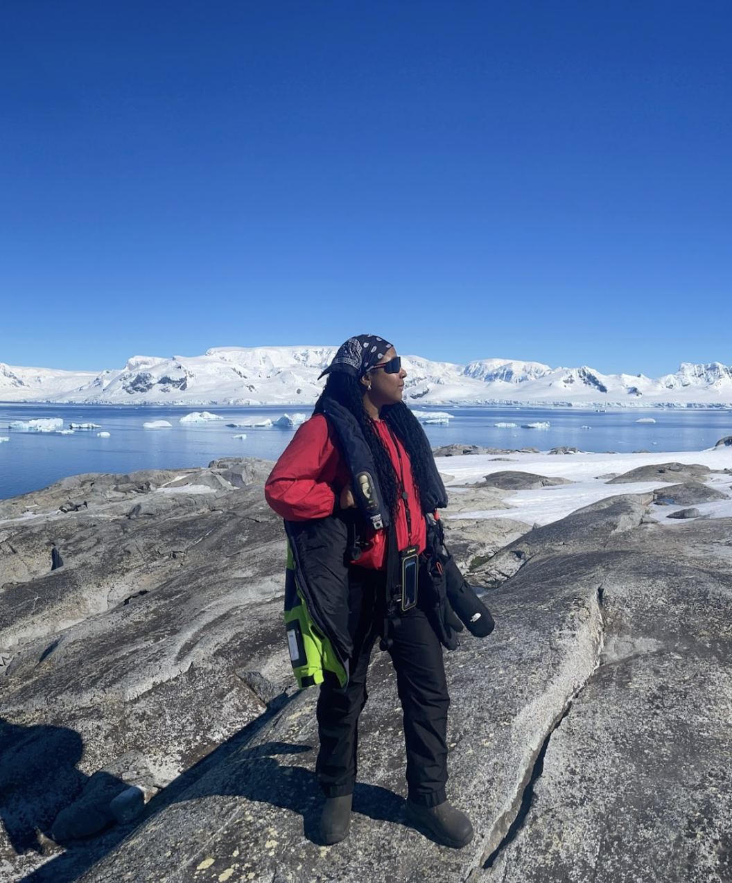 It was so warm & sunny this day, we came back to the boat with a tan