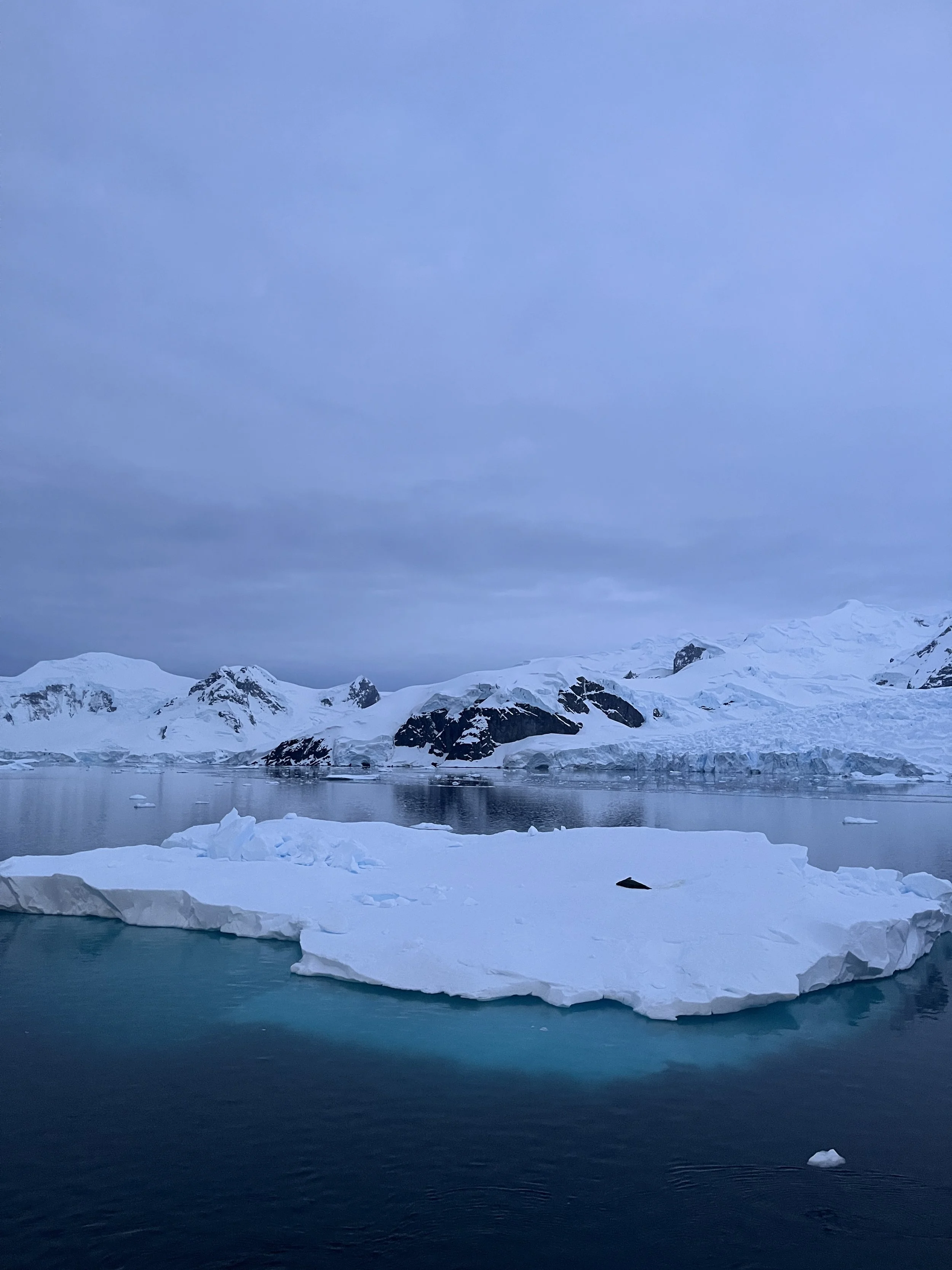 It's 2 AM in this photo - truly the sun never really set