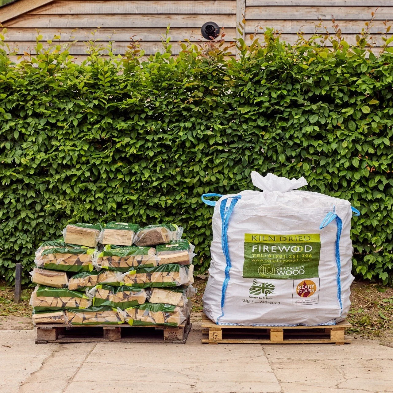 🍁🍂The nights are definitely drawing in and Autumn is in the air! 🍁🍂

Our next delivery of 1.2 m3 bulk log bags (equivalent to 43 smaller bags) is going out the week beginning 6th October, if you'd like to be on the list please drop us an email to