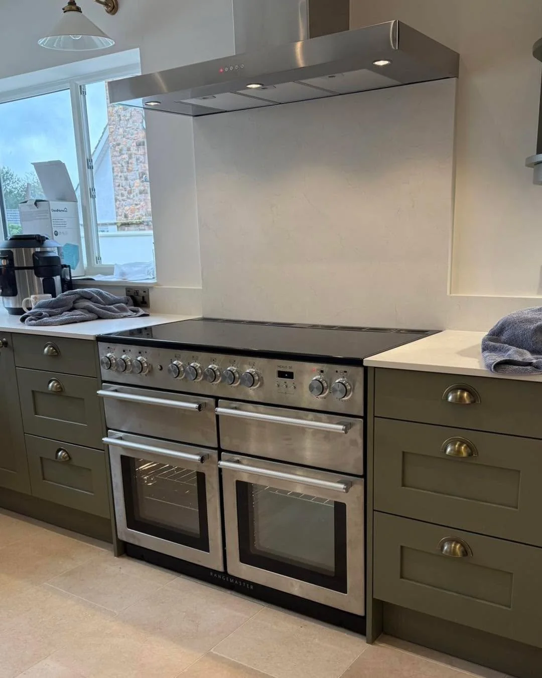 ✨ Another dream kitchen brought to life! ✨

We recently installed this stunning Rangemaster Nexus SE110 Induction in Stainless Steel with Chrome Trim, paired perfectly with the sleek Rangemaster Flat Hood 110 in Stainless Steel.

Set against our clie