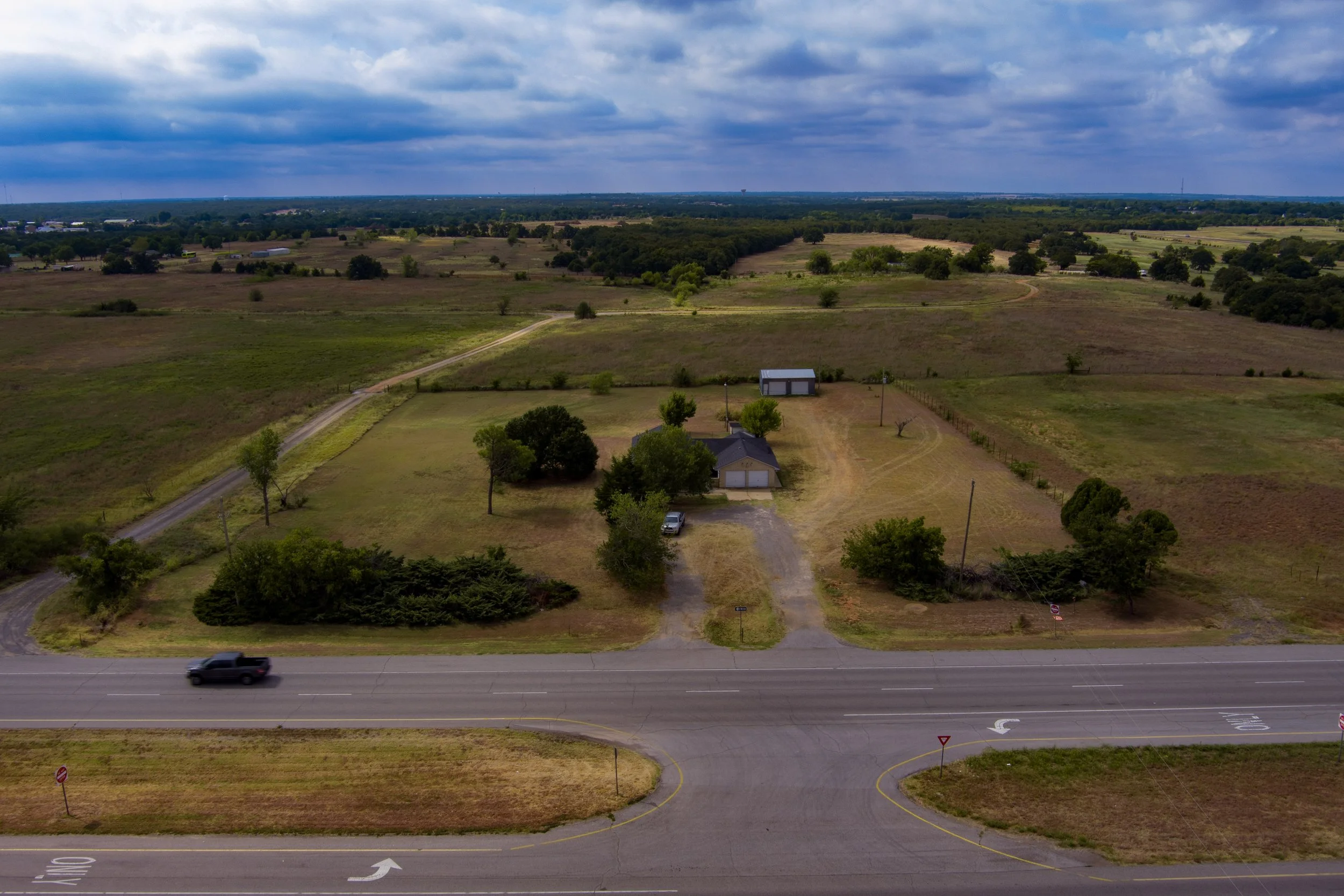 Stand Out and Sell Faster: Why Drones are a Real Estate Agent's Secret Weapon