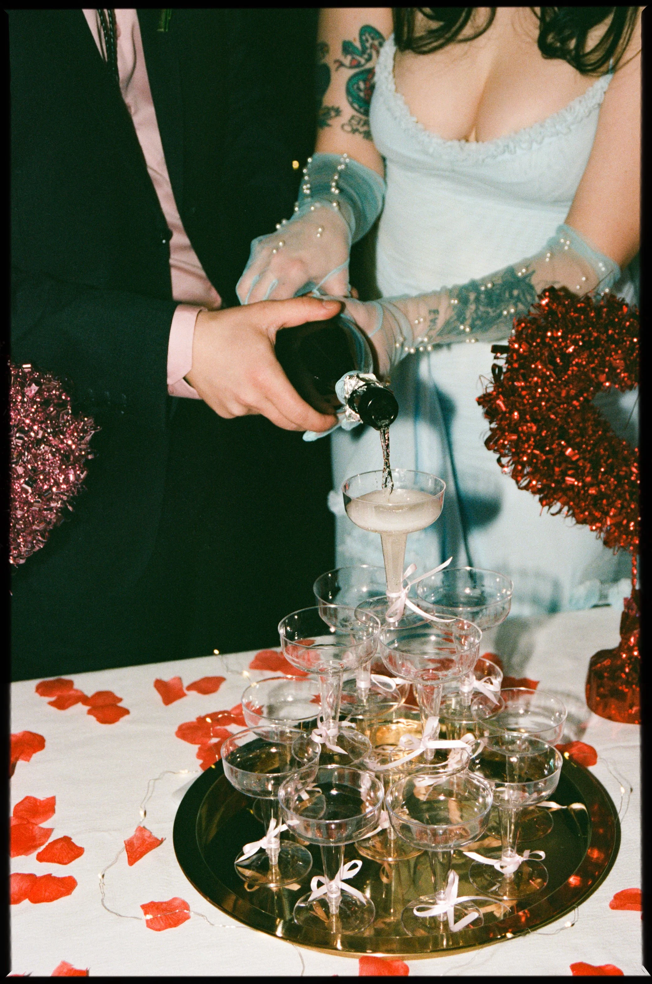 Vintage V-day Wedding