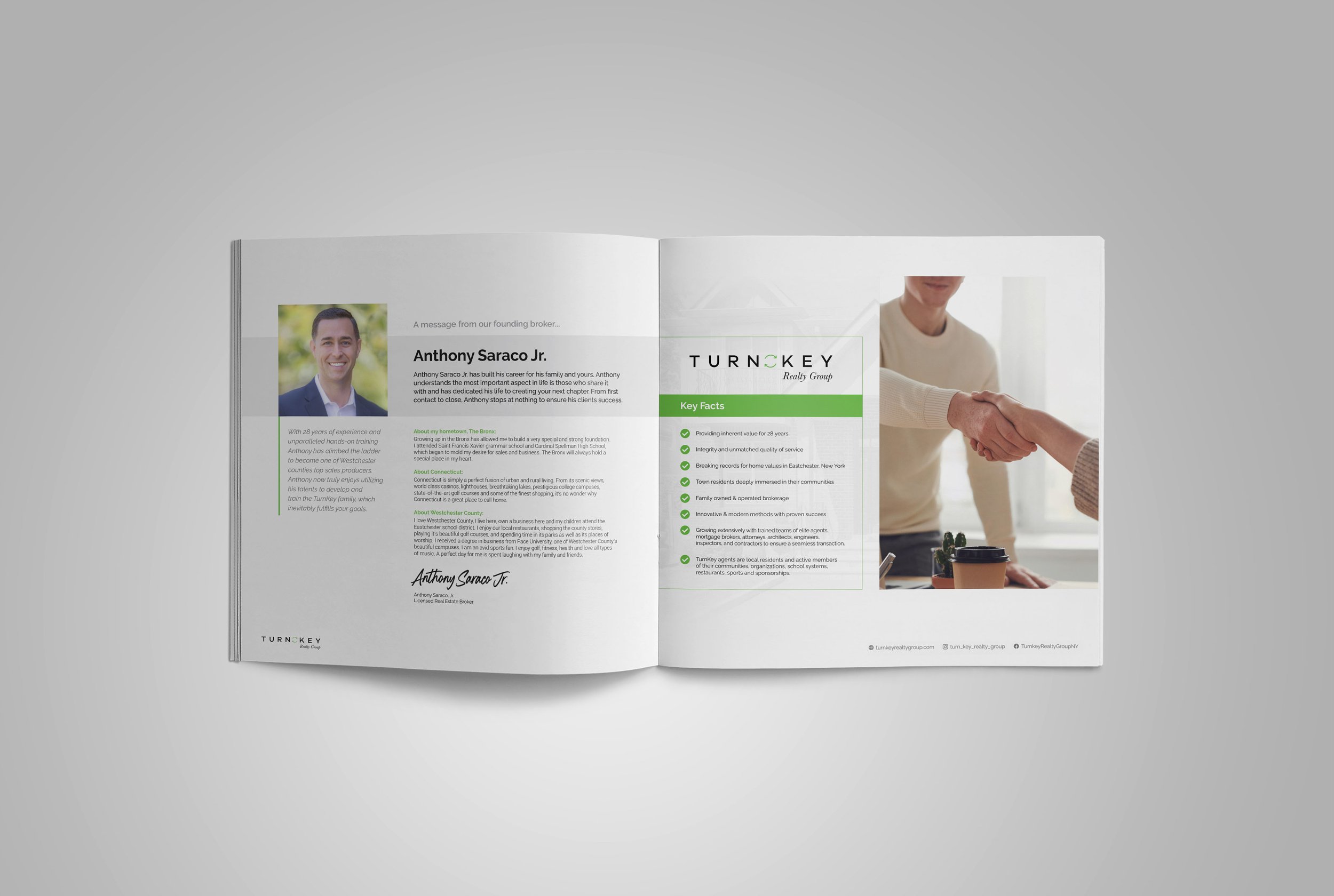TurnkeyRealtyGroup_Brochure_mockup3.jpg