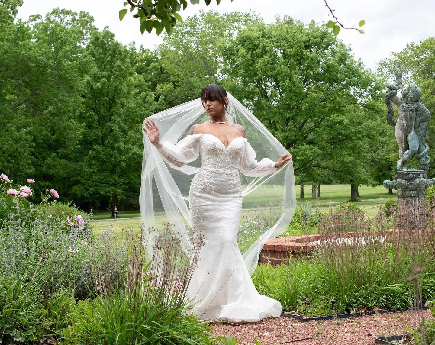 My new favorite shot of all time 🤩
-
-
-
Vendors:
Love & Whimsy Events @loveandwhimsyevents
Flowers by Brandi @flowers_by_brandi
Poeme @poeme
BoChic Bridal Boutique @bochicbridalboutique
Generation Tux @generationtux
Dayton Bartending @daytonbar