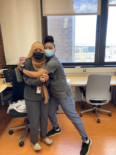 July 7, 2022:
Passing the baton from Hill to Fabliha. Congratulations to our wonderful technician Hilledna Gregoire! She is leaving to start the MSTP @MountSinaiNYC. You will be missed. Welcome to the lab Fabliha Hussain! We are thrilled to have you